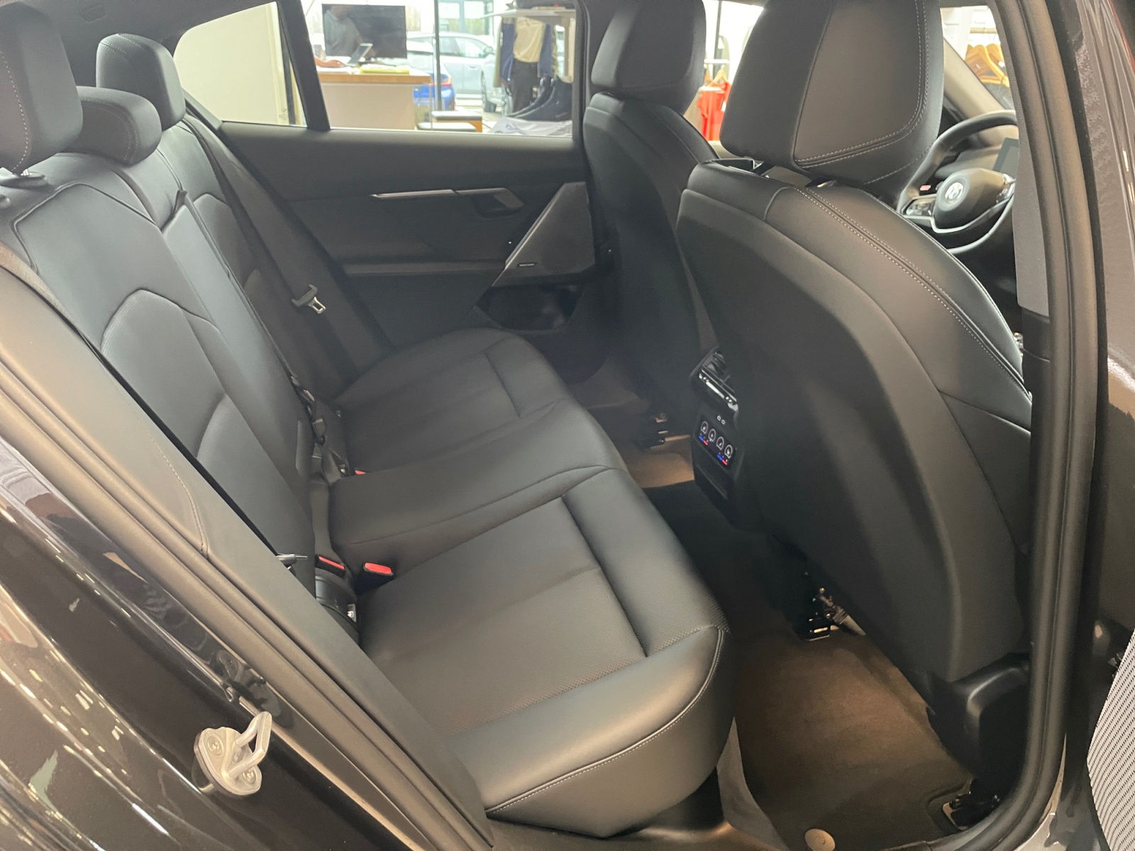 BMW_Seria-5_520I_2024_mild-hybrid-petrol_29449_km_190_CP_13 BMW Seria 5, 520I, 2024, 29449 km