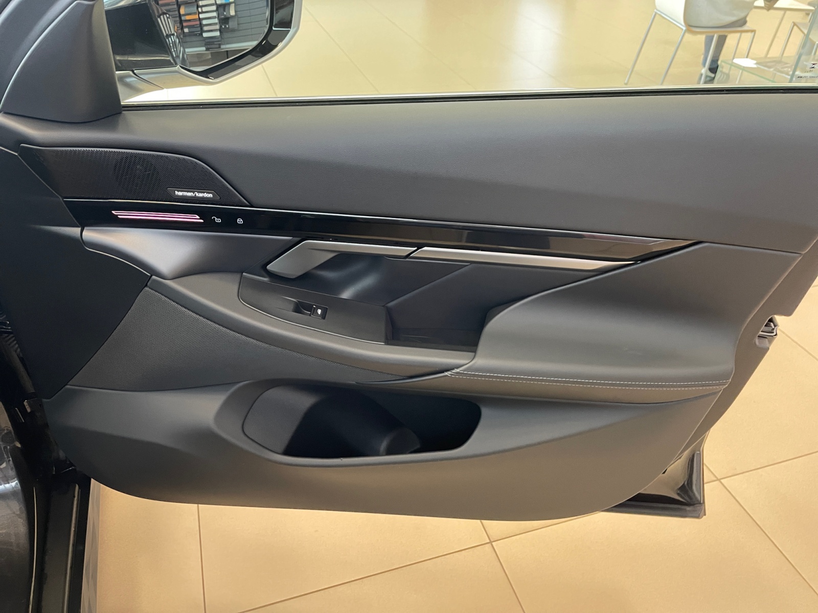 BMW_Seria-5_520I_2024_mild-hybrid-petrol_29449_km_190_CP_15 BMW Seria 5, 520I, 2024, 29449 km