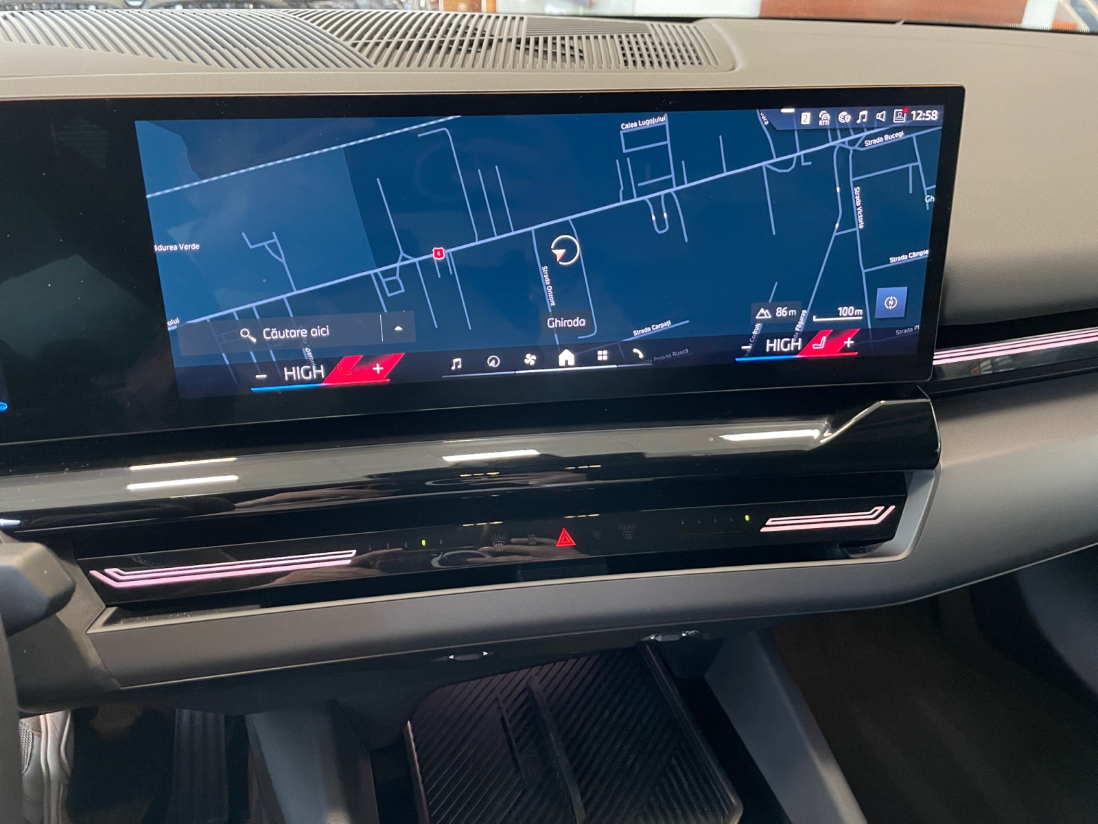 BMW_Seria-5_520I_2024_mild-hybrid-petrol_29449_km_190_CP_21 BMW Seria 5, 520I, 2024, 29449 km