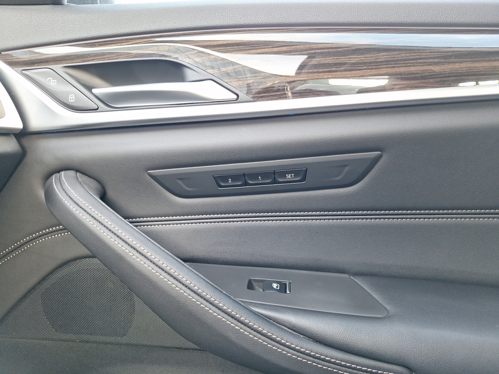 BMW_Seria-5_530E_2023_hybrid_38548_km_292_CP_10 BMW Seria 5, 530E XDRIVE, 2023, 38548 km