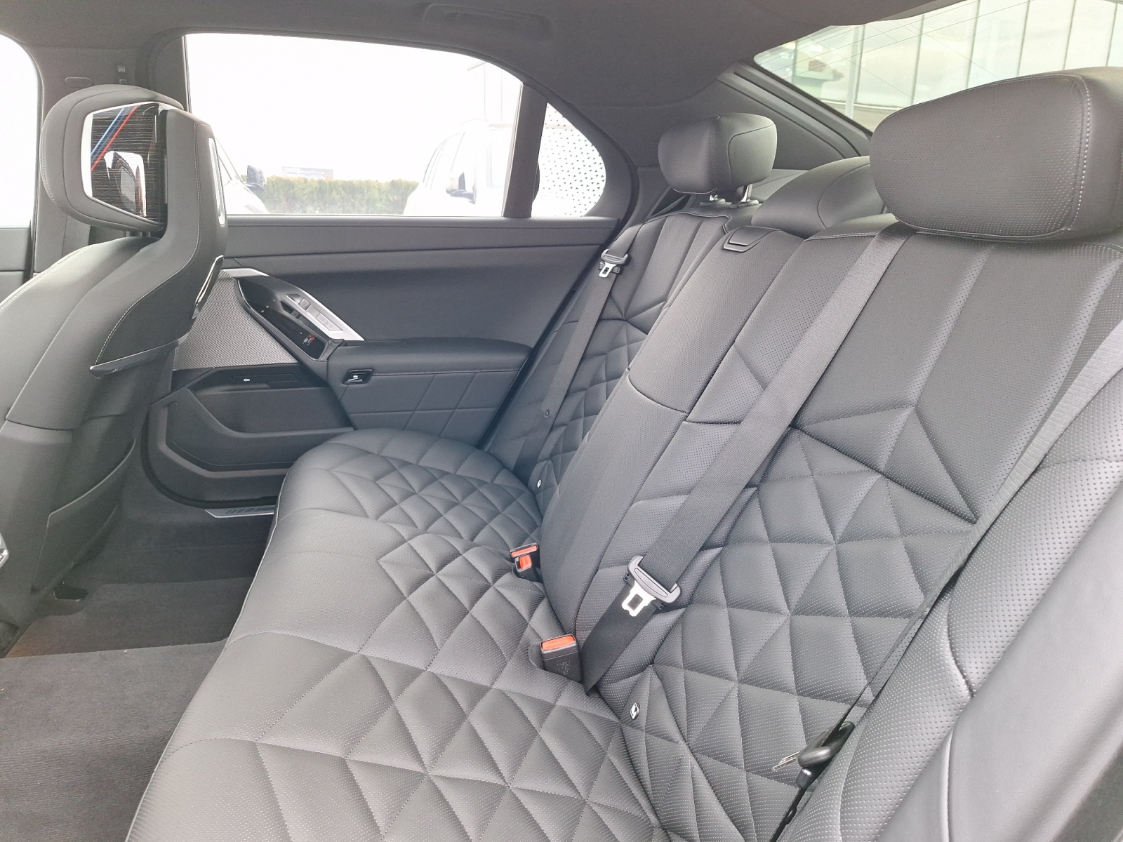 BMW_Seria-7_740D-XDRIVE_2024_mild-hybrid-diesel_25500_km_286_CP_11 BMW Seria 7, 740D XDRIVE, 2024, 25500 km