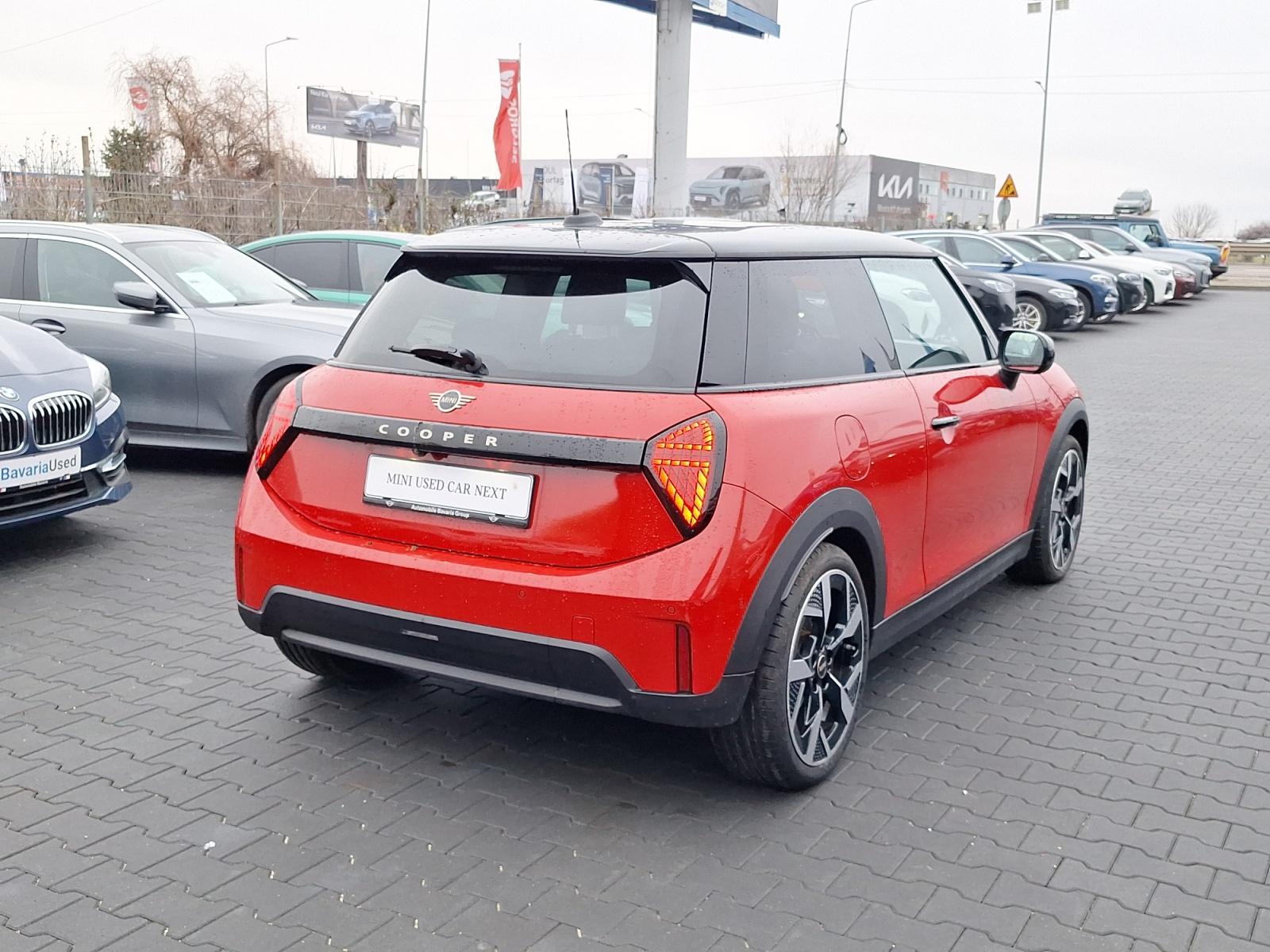 MINI_Cooper-C_COOPER-C_2024_benzina_156_CP_04 MINI Cooper C, COOPER C, 2024, 5619 km