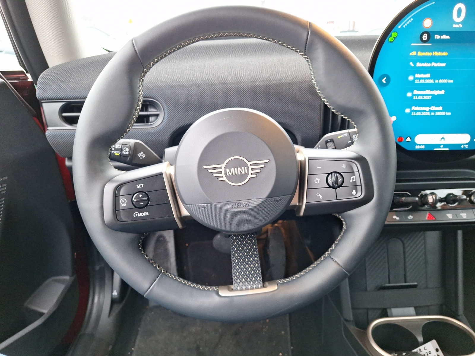 MINI_Cooper-C_COOPER-C_2024_benzina_156_CP_06 MINI Cooper C, COOPER C, 2024, 5619 km