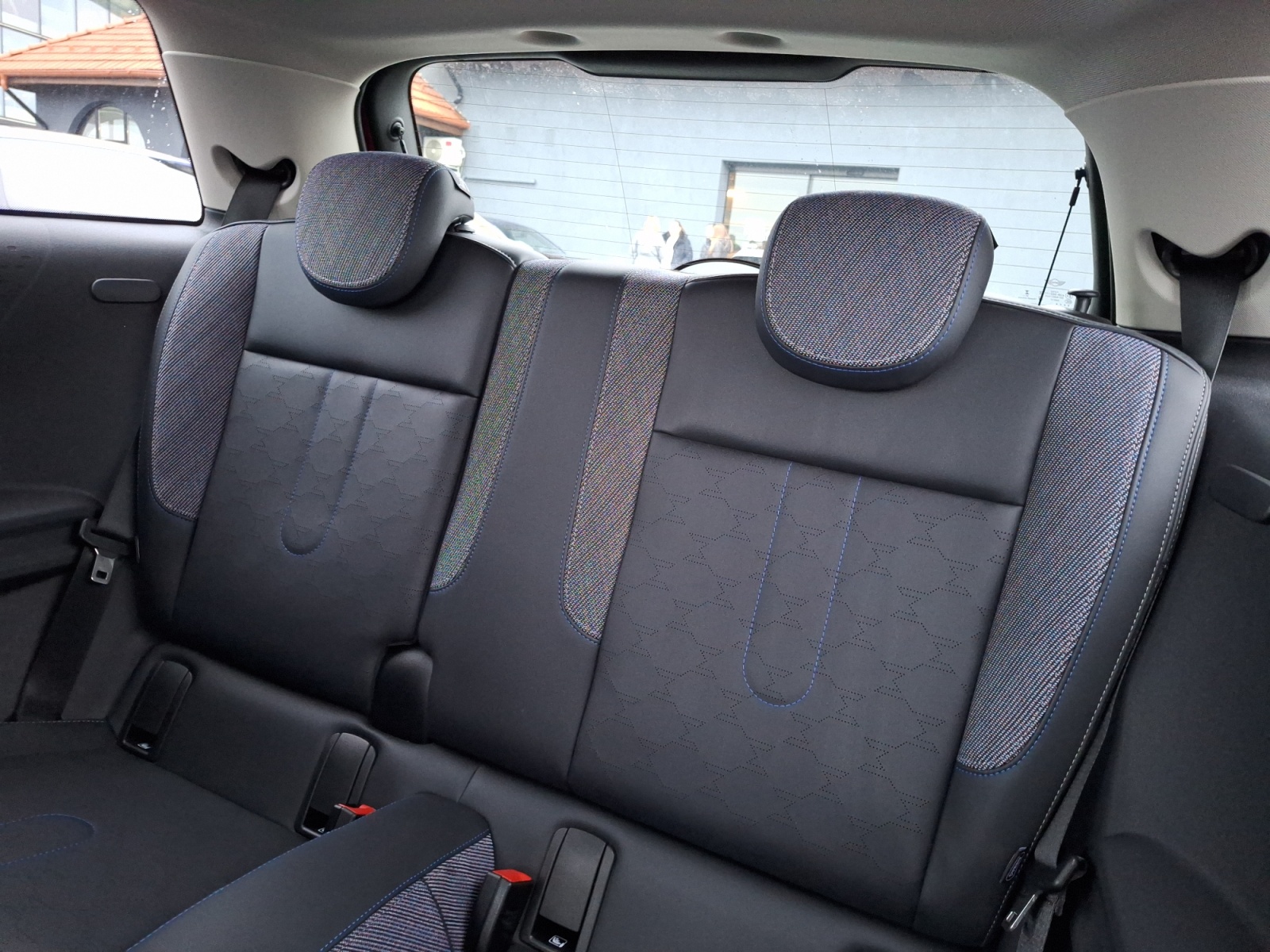 MINI_Cooper-C_COOPER-C_2024_benzina_156_CP_10 MINI Cooper C, COOPER C, 2024, 5619 km