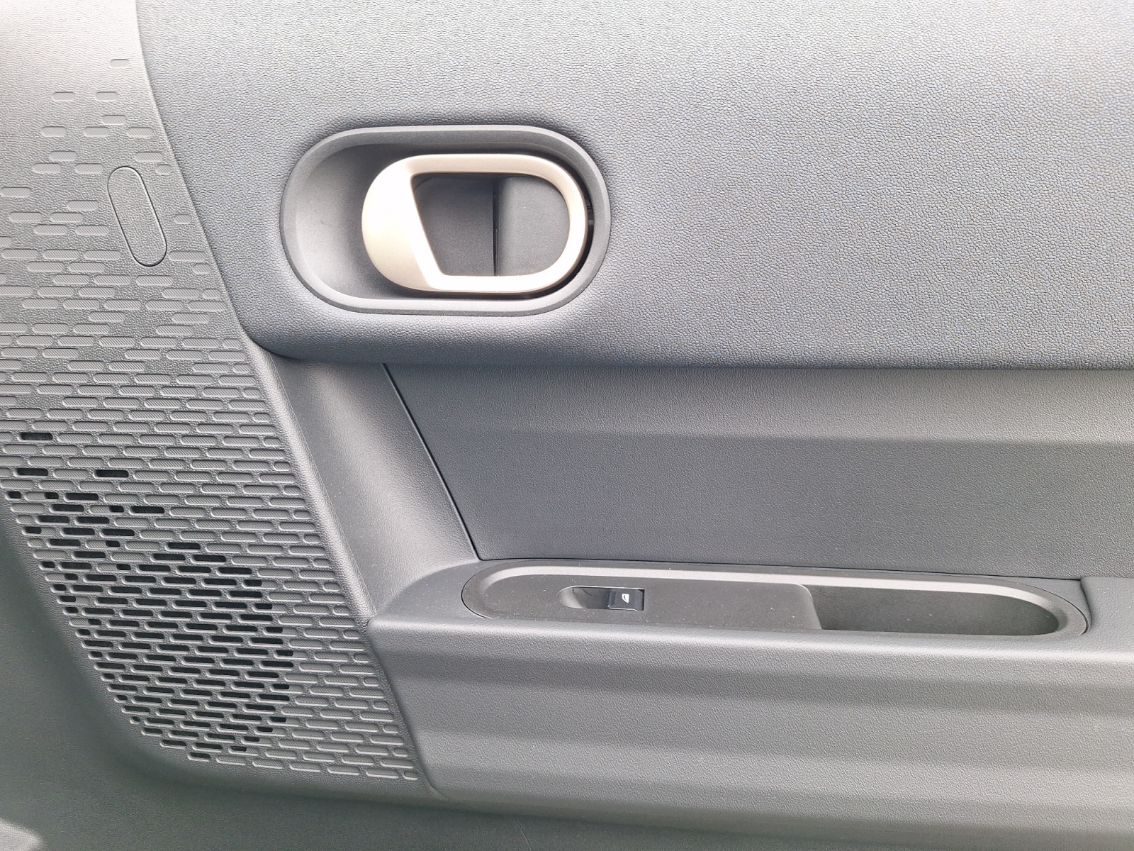 MINI_Cooper-C_COOPER-C_2024_benzina_11500_km_156_CP_13 MINI Cooper C, COOPER C, 2024, 11500 km