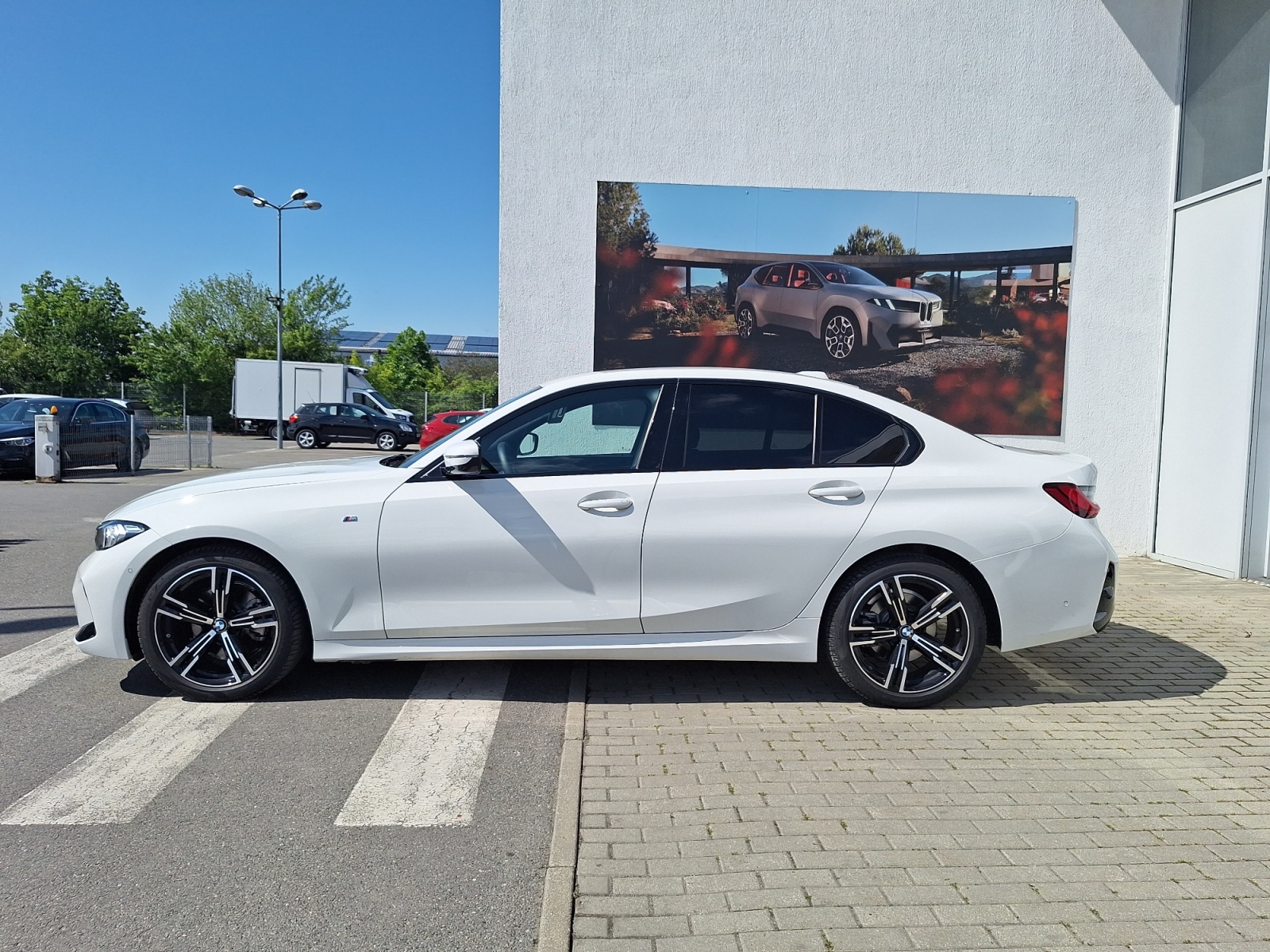 320I
