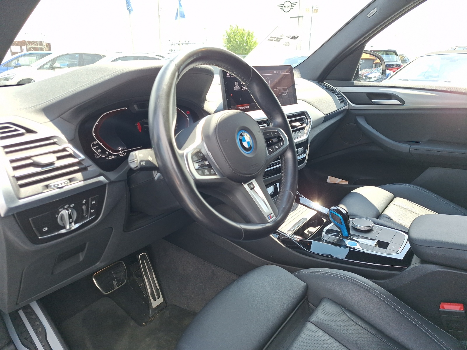 IX3