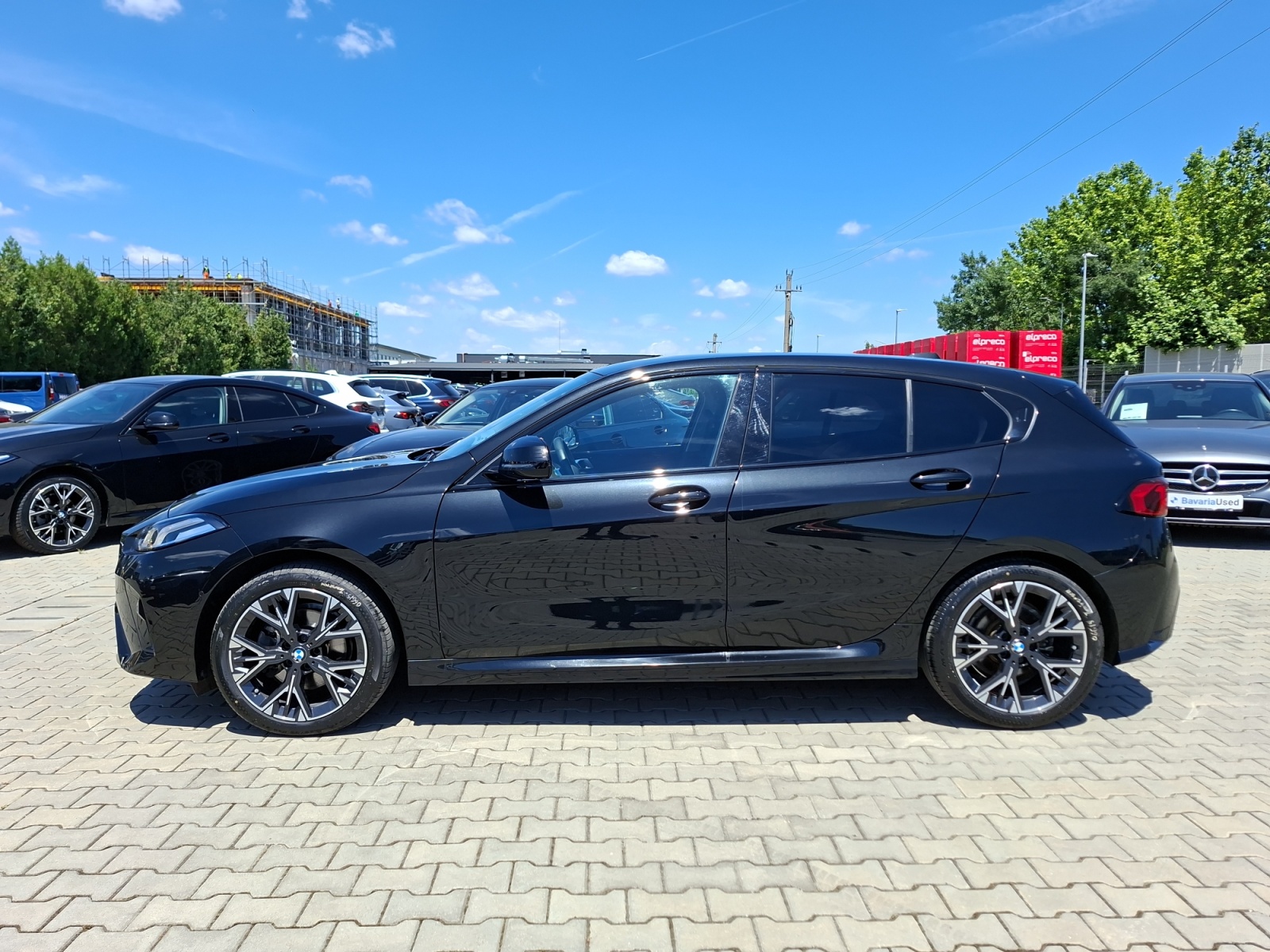 BMW Unknown Model 2025 — imagine 3