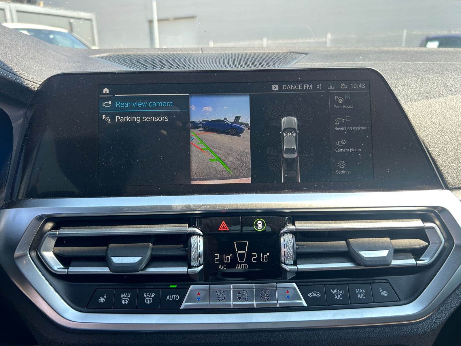 BMW 330e 2021 — imagine 19