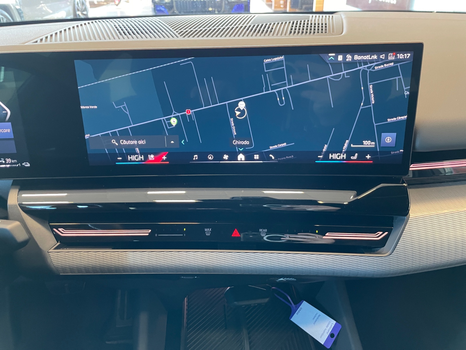 BMW 530e 2025 — imagine 11