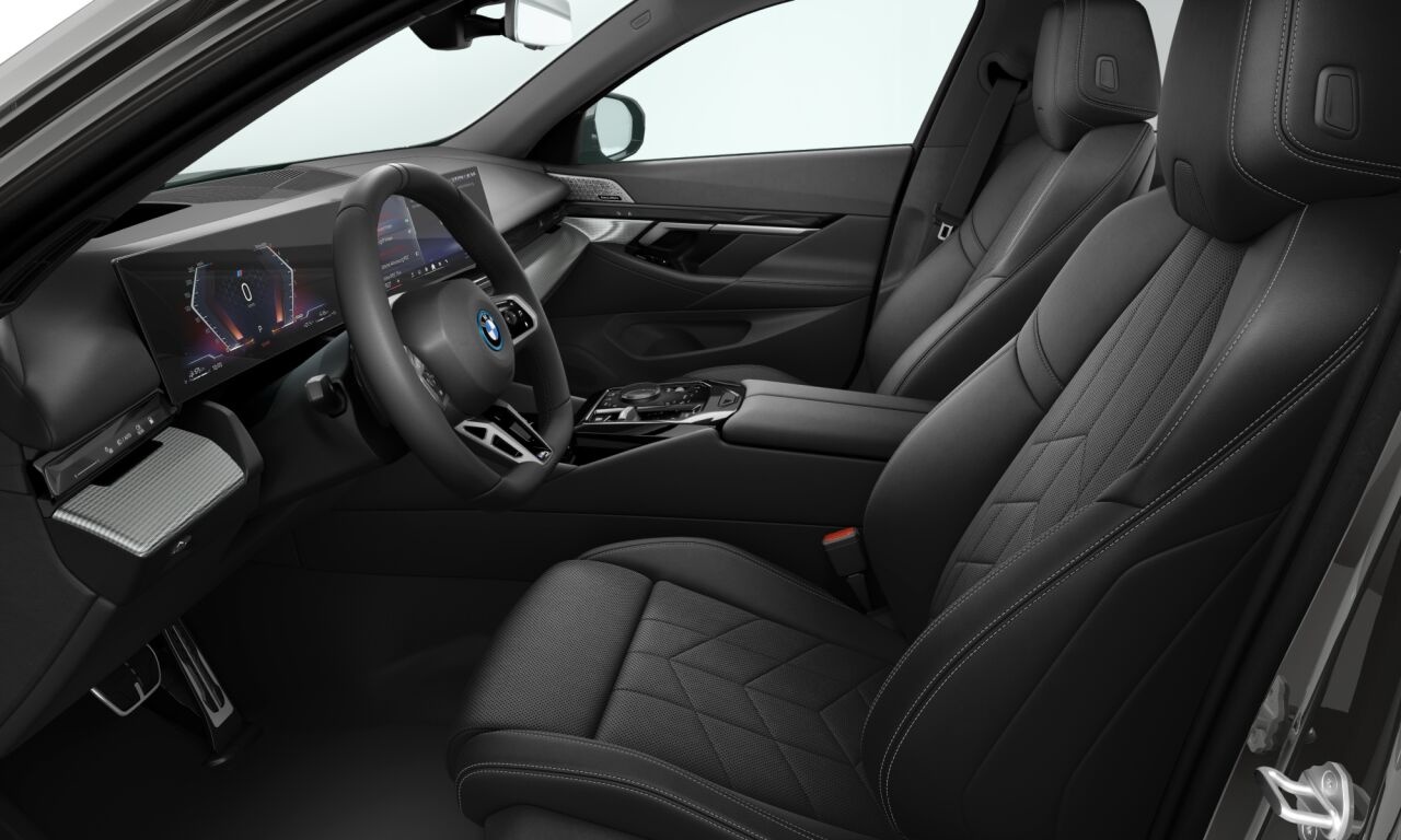 BMW 530e 2025 — imagine 4