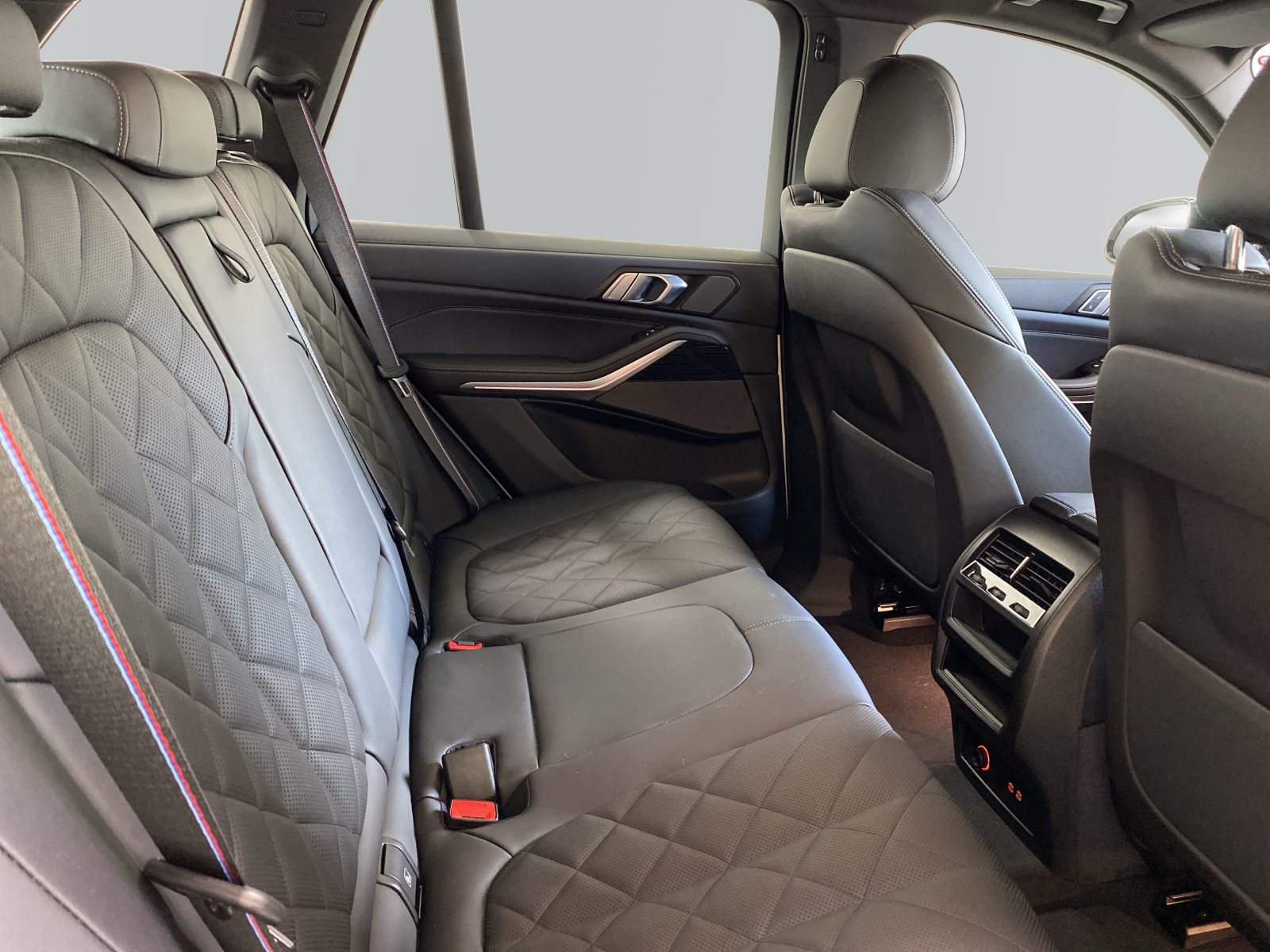 BMW X5 2024 — imagine 10