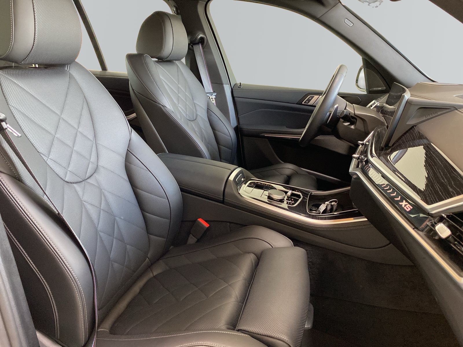 BMW X5 2024 — imagine 11