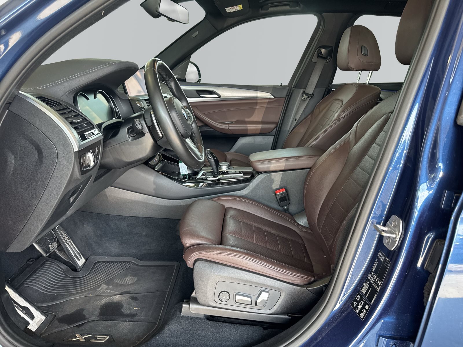 BMW X3 2018 — imagine 8