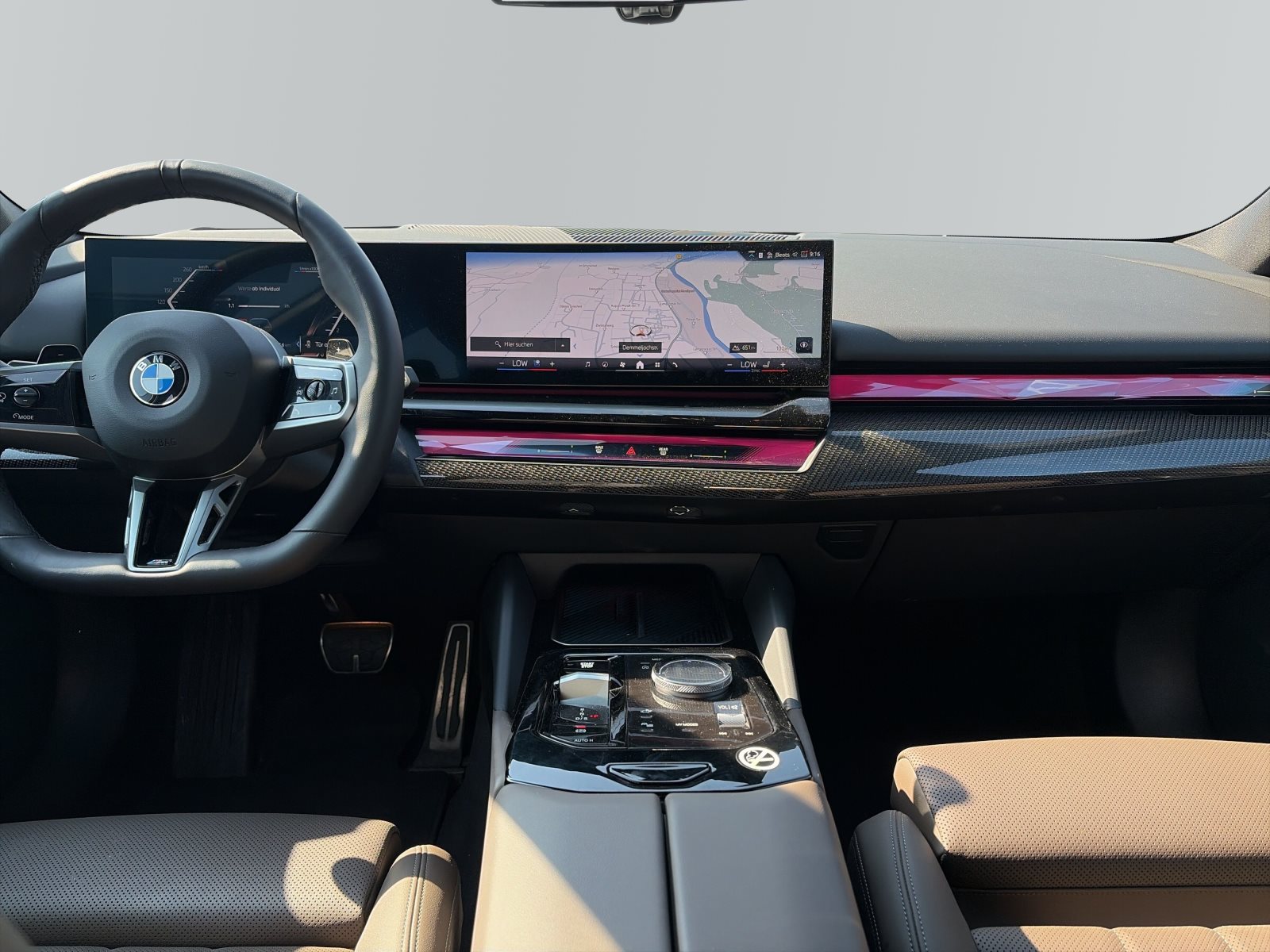BMW Unknown Model 2025 — imagine 12