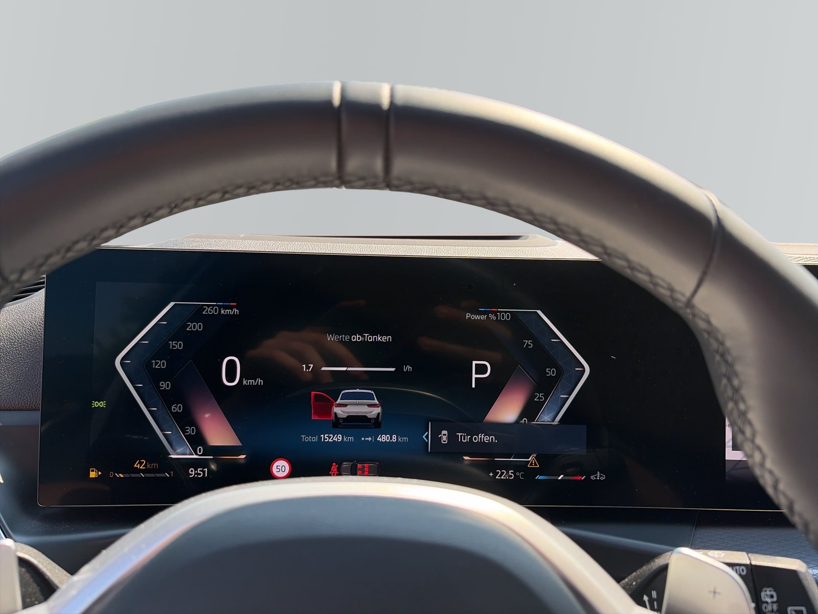 BMW 330i 2025 — imagine 15