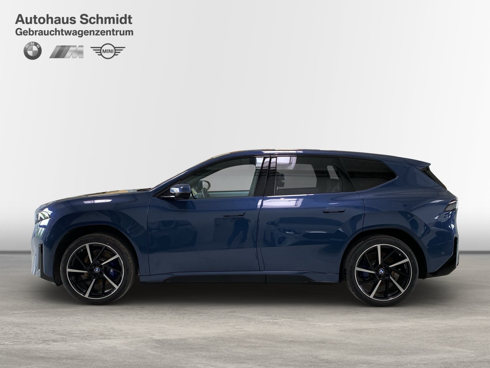BMW iX3 2026 — imagine 2