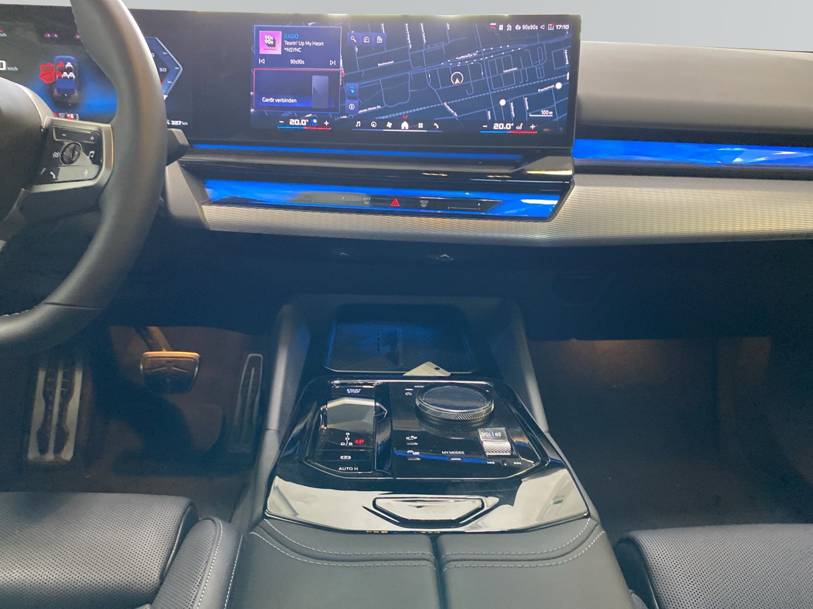 BMW i5 2025 — imagine 10