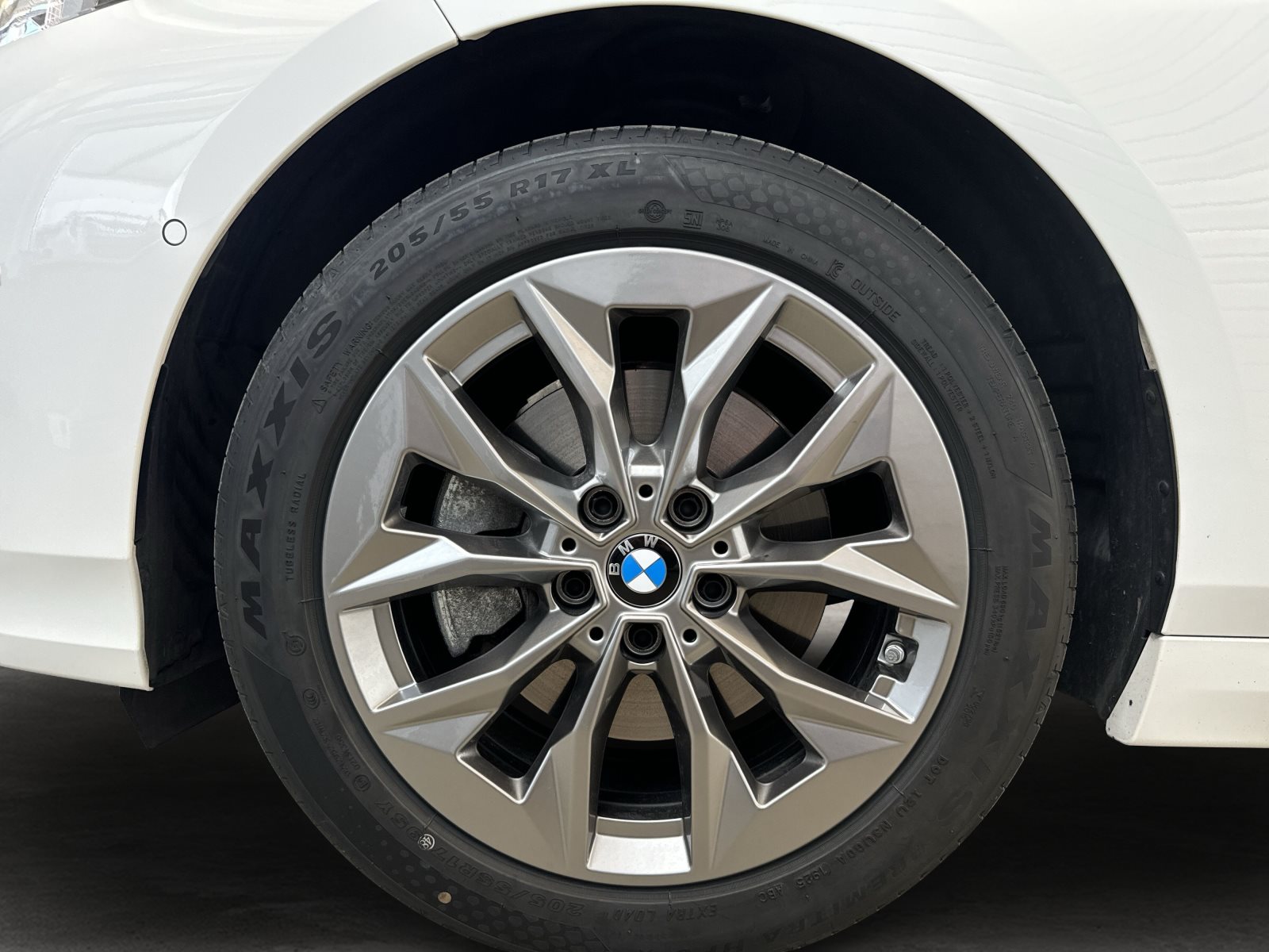 BMW 1 Series 2025 — imagine 17