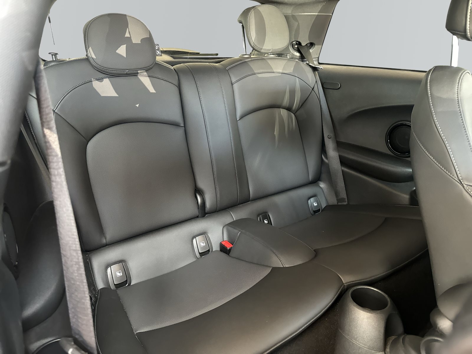 MINI Cooper SE 2023 — imagine 10