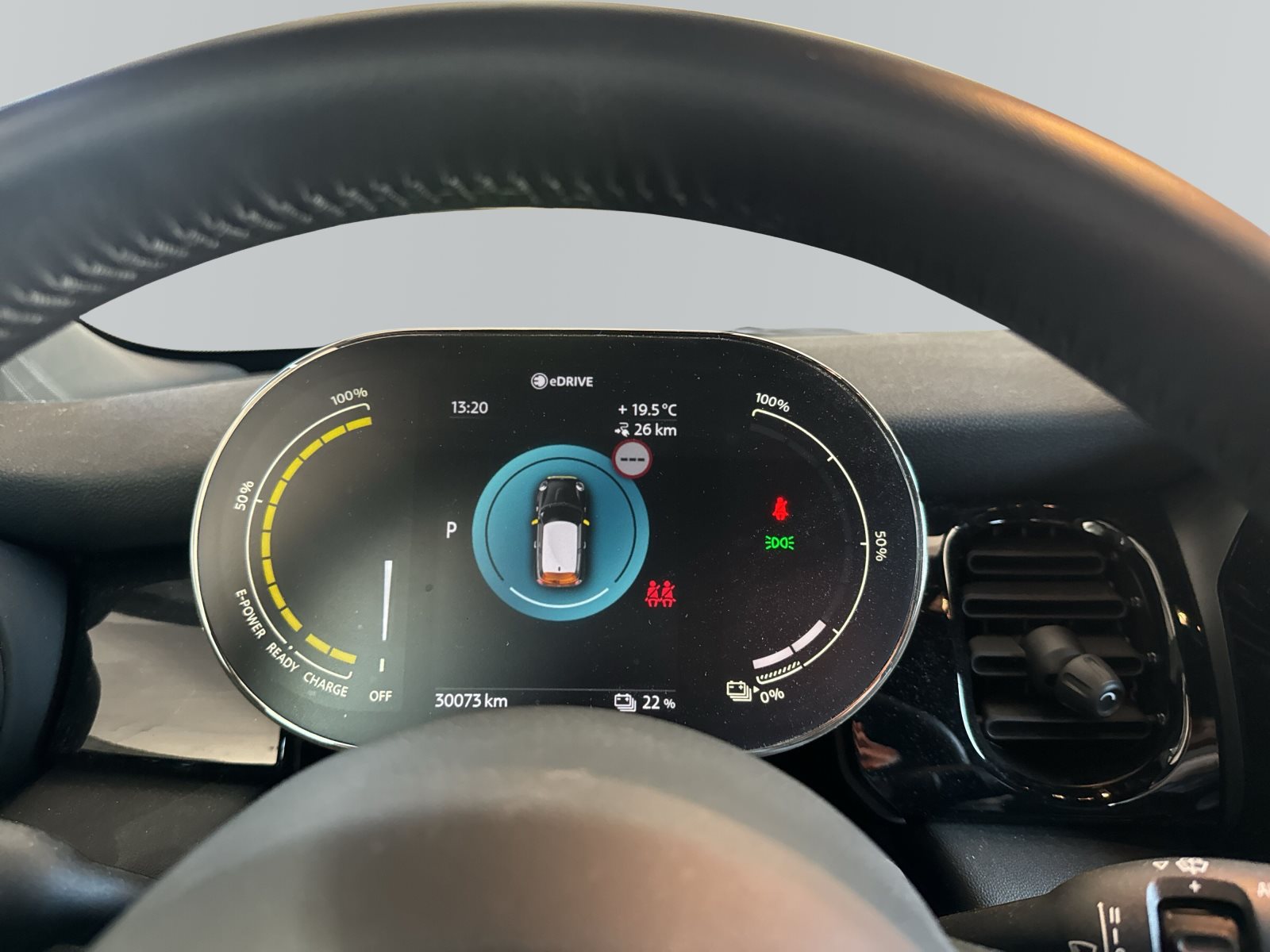 MINI Cooper SE 2023 — imagine 15