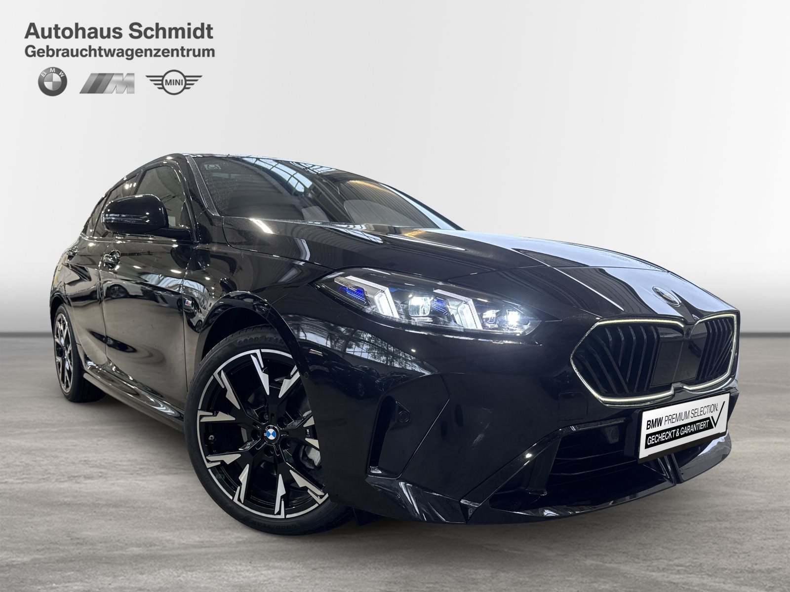 BMW 1 Series 2025 — imagine 6