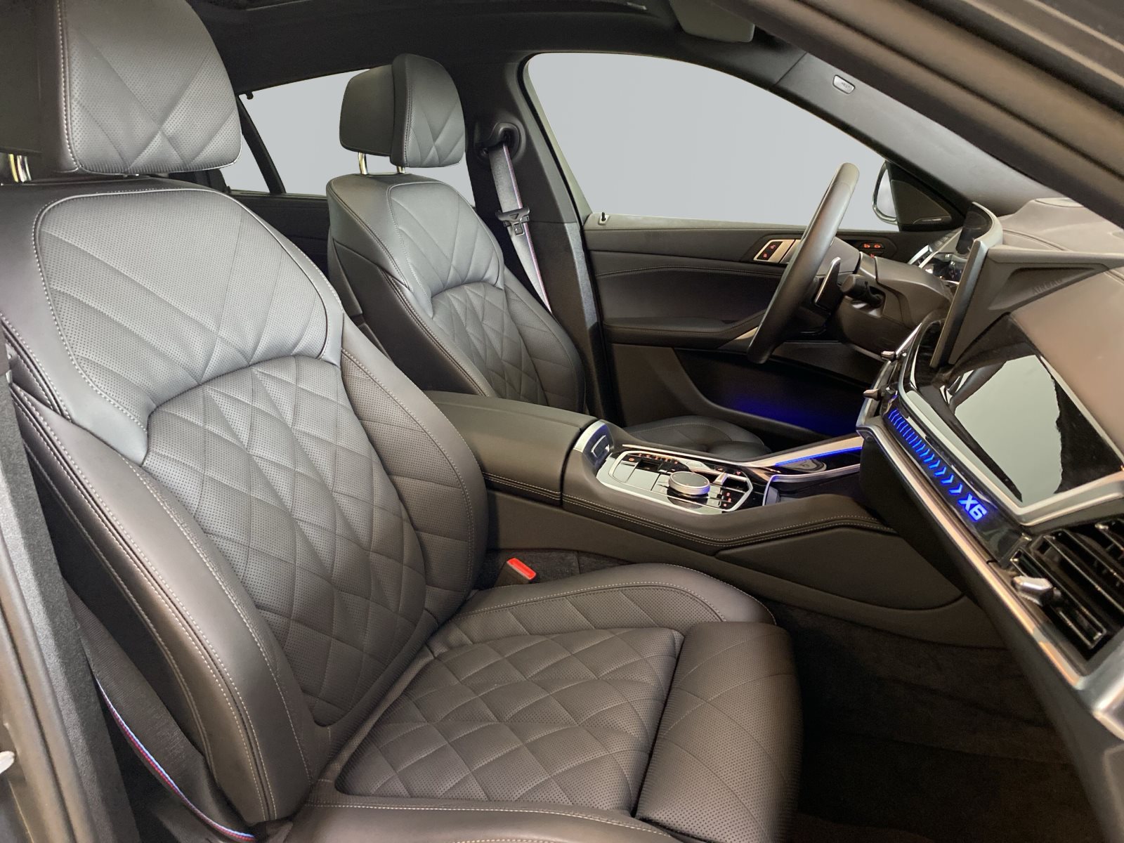 BMW X6 2025 — imagine 11