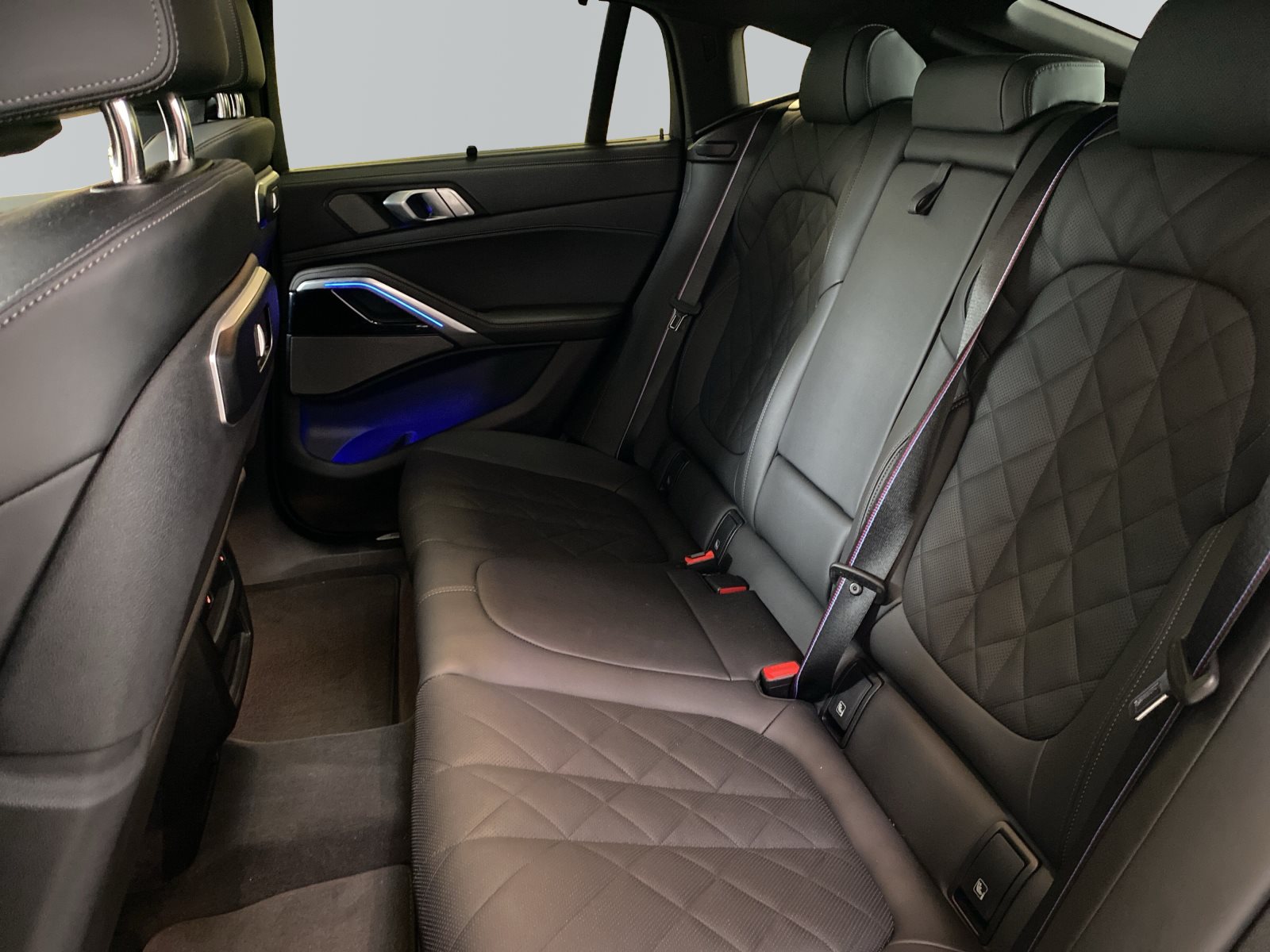 BMW X6 2025 — imagine 9