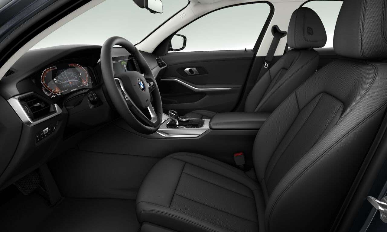 BMW 318i 2022 — imagine 4