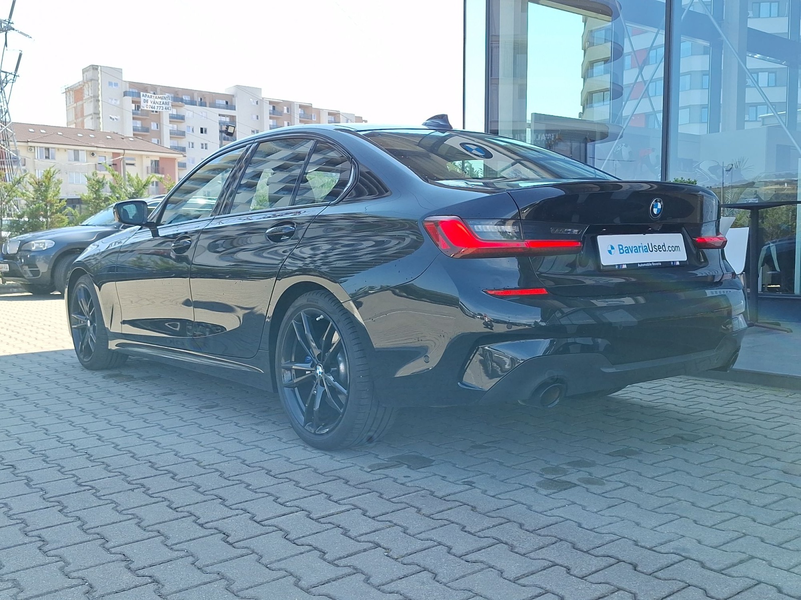 330I XDRIVE