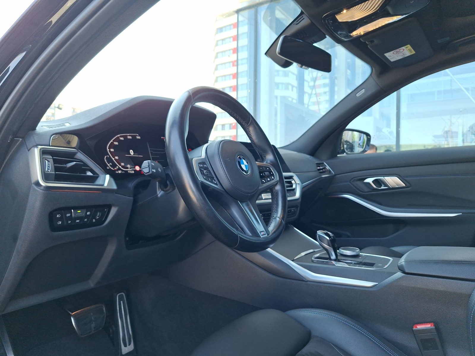 330I XDRIVE