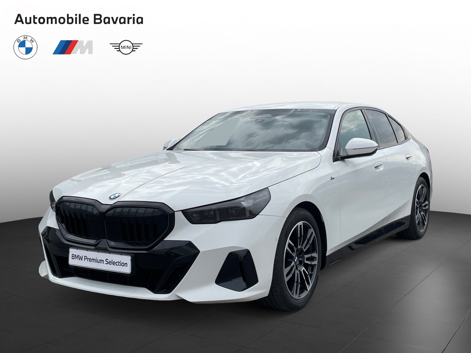 BMW, Seria 5, 520I, 2025, 17213 km