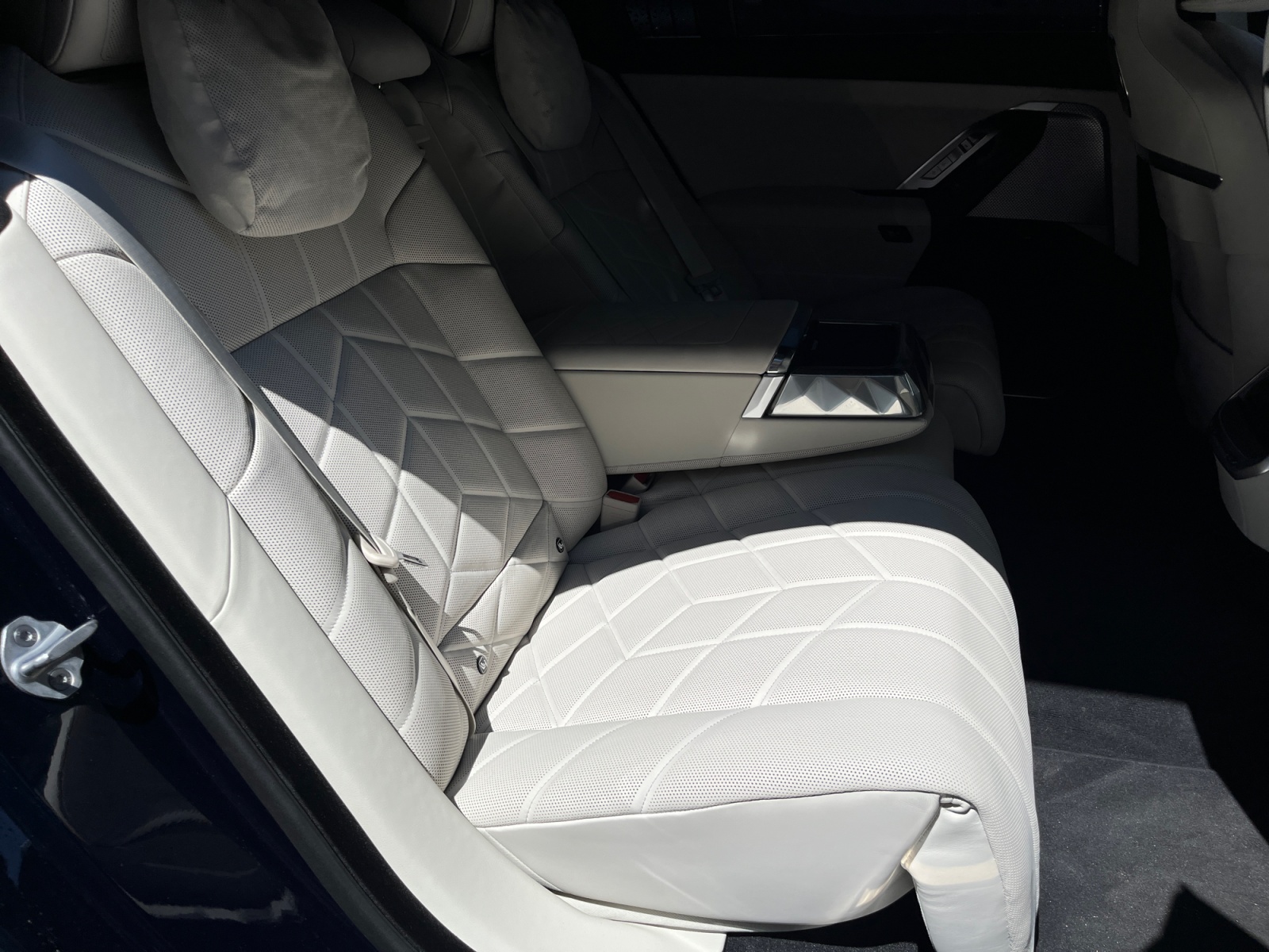 BMW Unknown Model 2024 — imagine 14