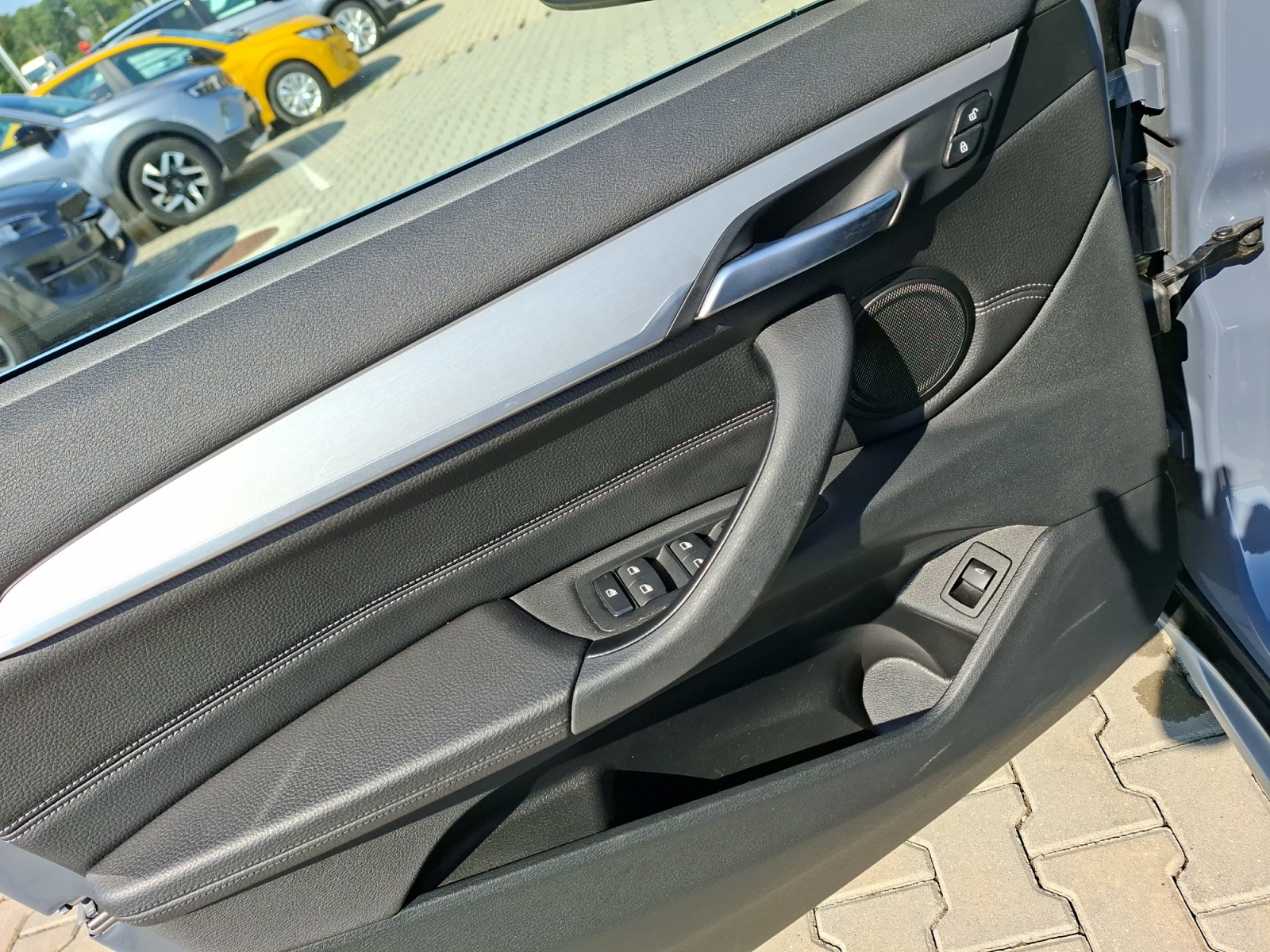 X1 XDRIVE20D