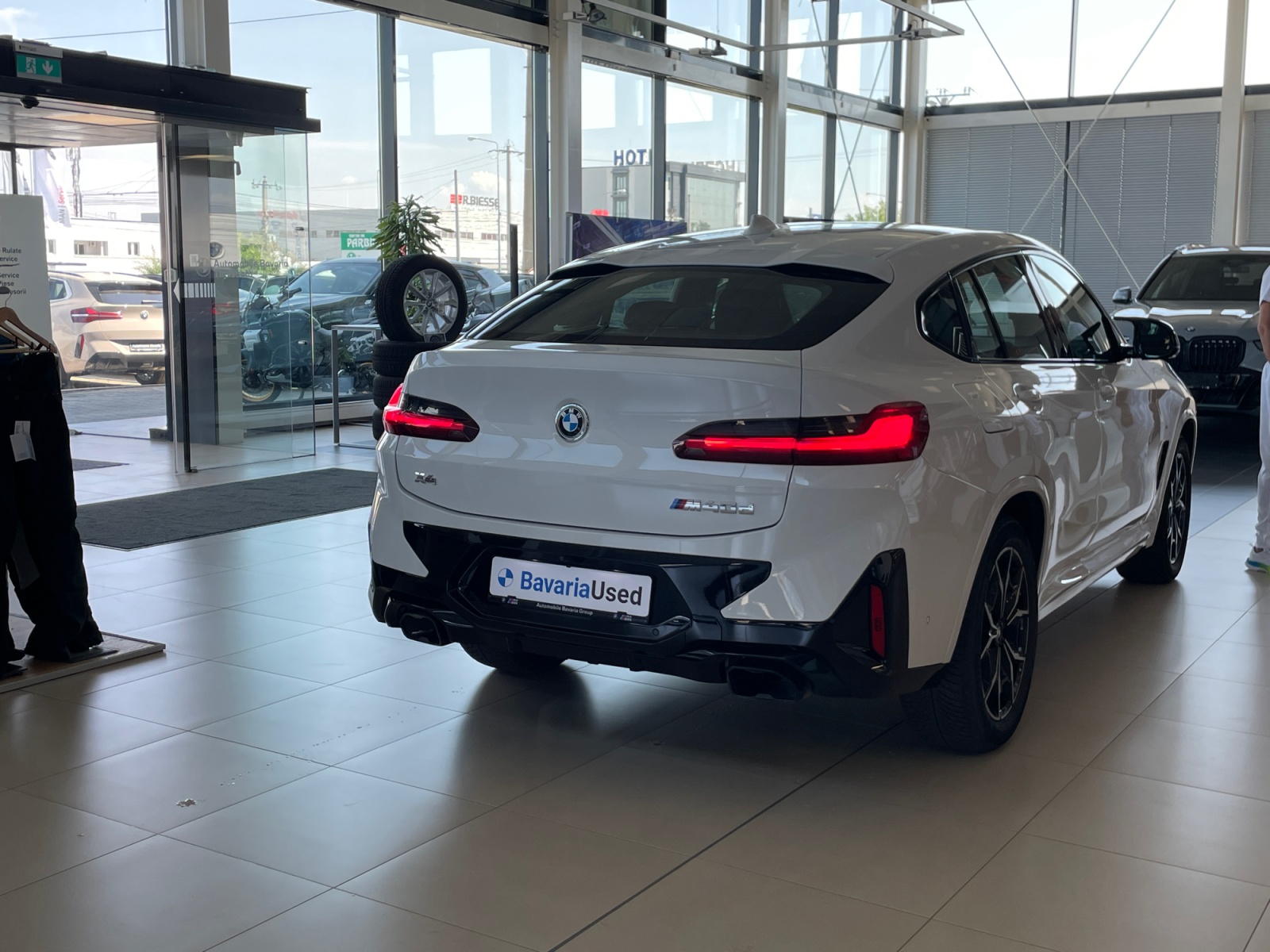 X4 M40D