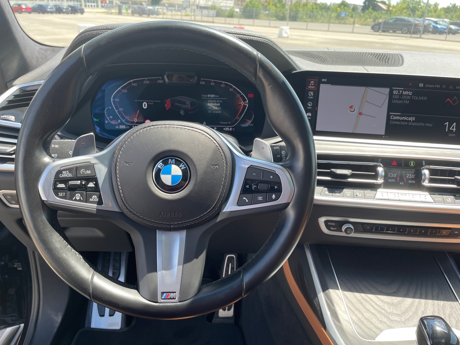 BMW X7 2022 — imagine 8