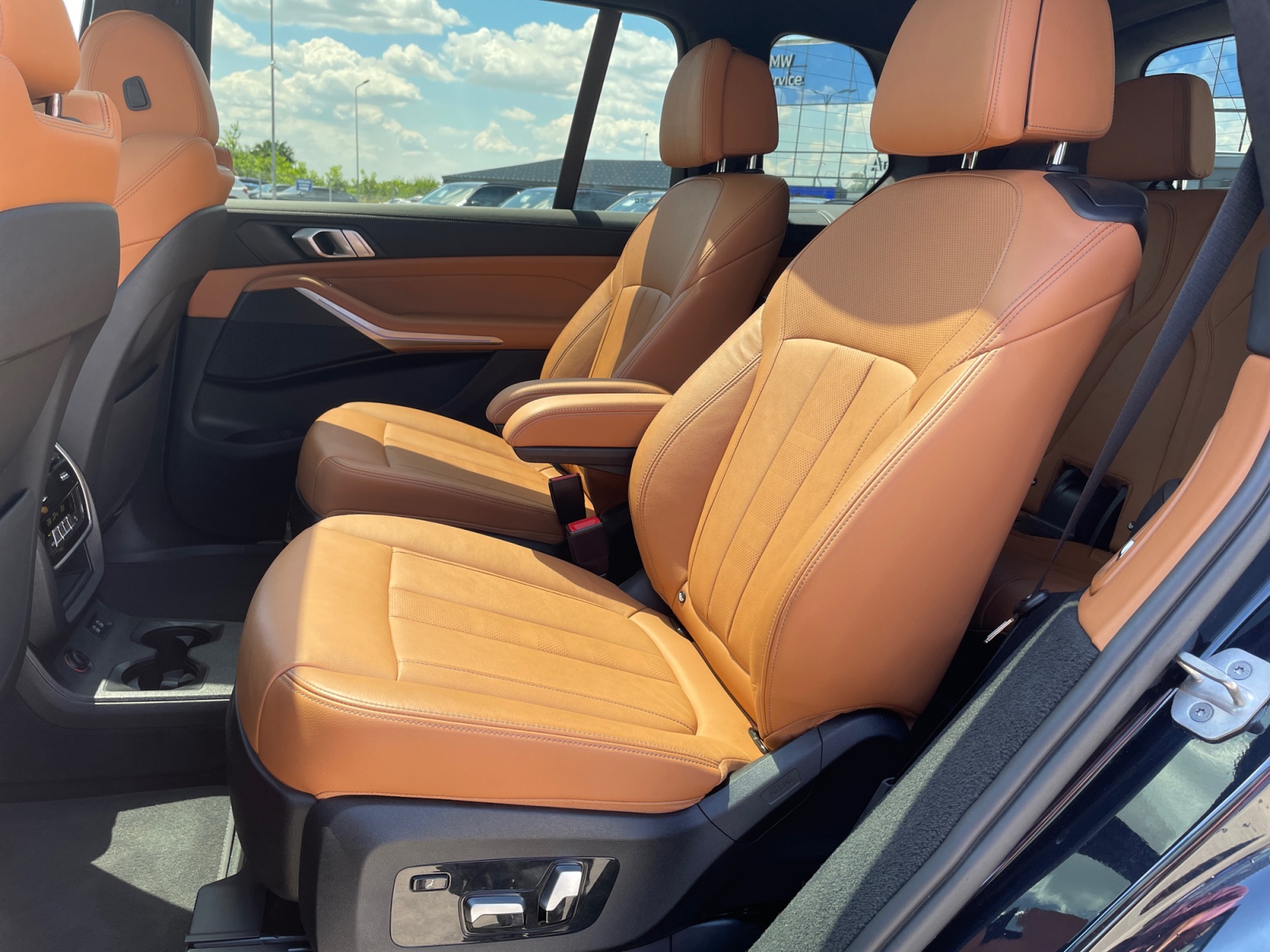 BMW X7 2022 — imagine 13