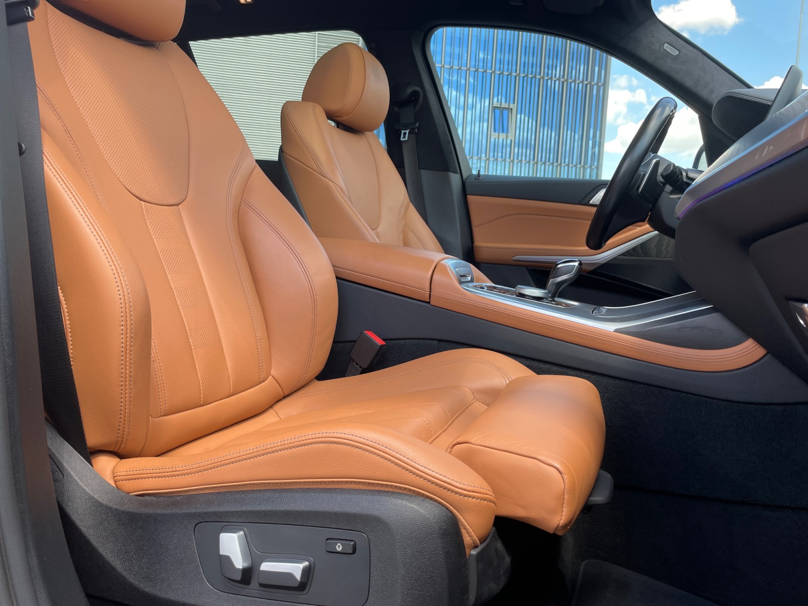BMW X7 2022 — imagine 15