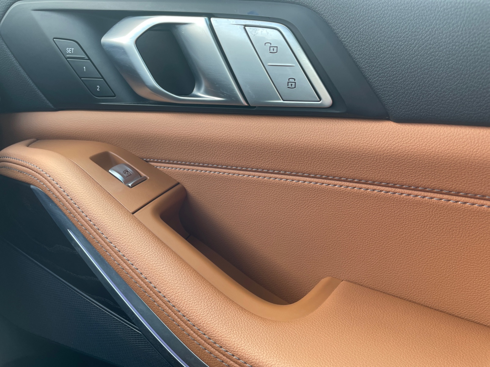 BMW X7 2022 — imagine 16