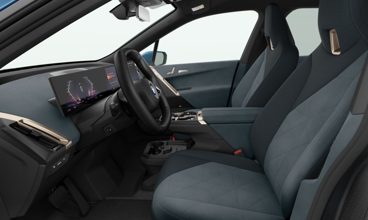 BMW iX 2023 — imagine 4