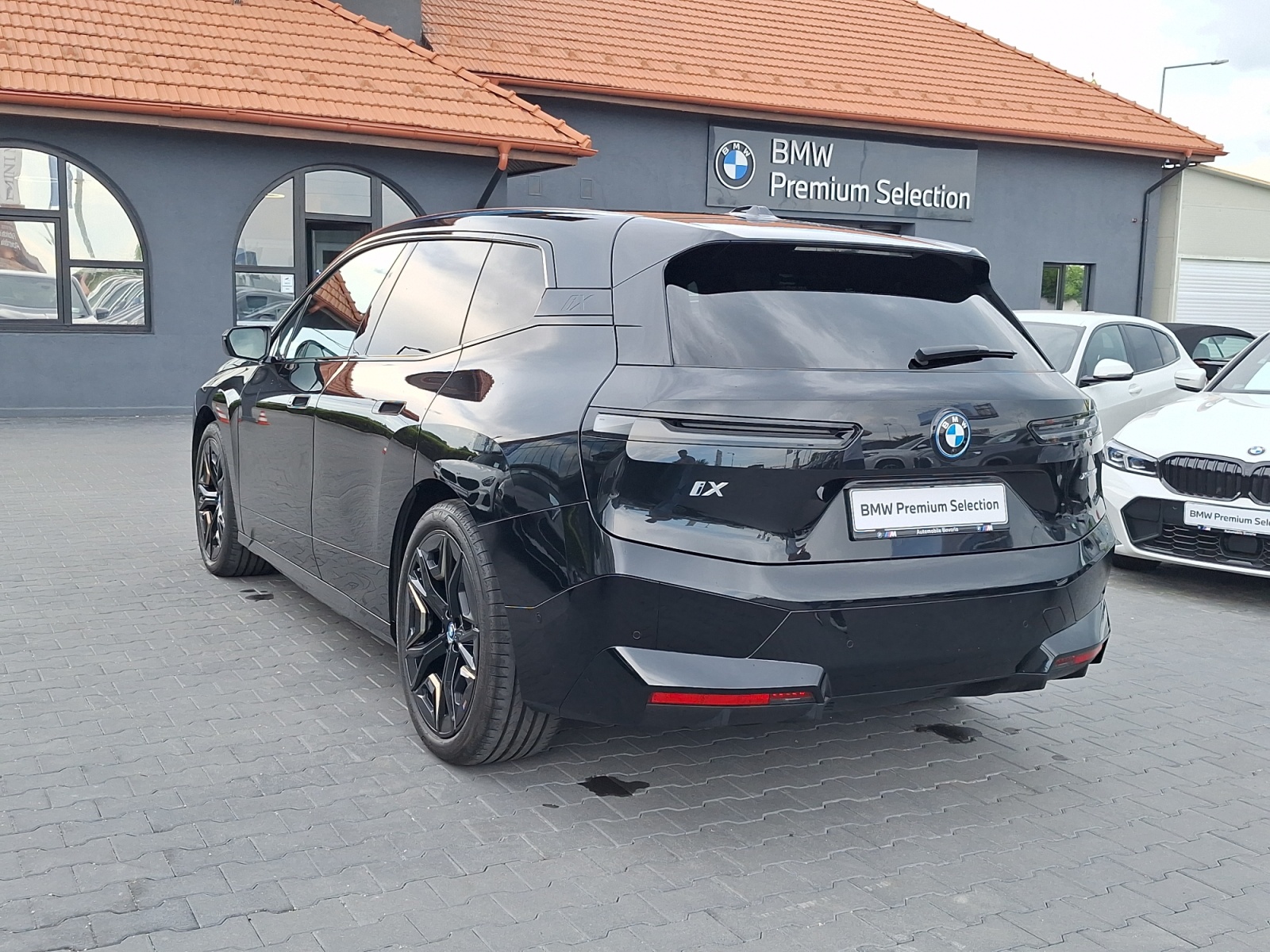 BMW_iX_IX-XDRIVE40_2023_electric_74200_km_326_CP_03 BMW iX, IX XDRIVE40, 2023, 74200 km