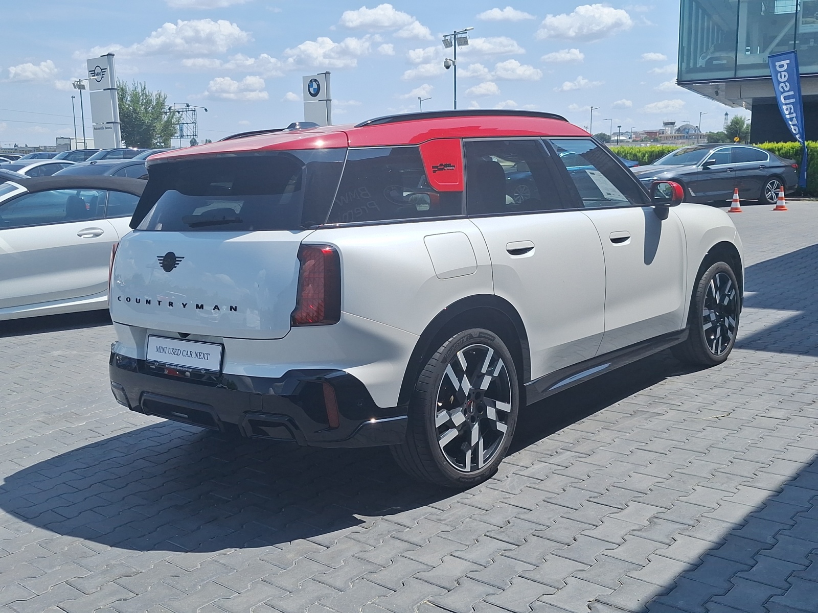 COOPER COUNTRYMAN