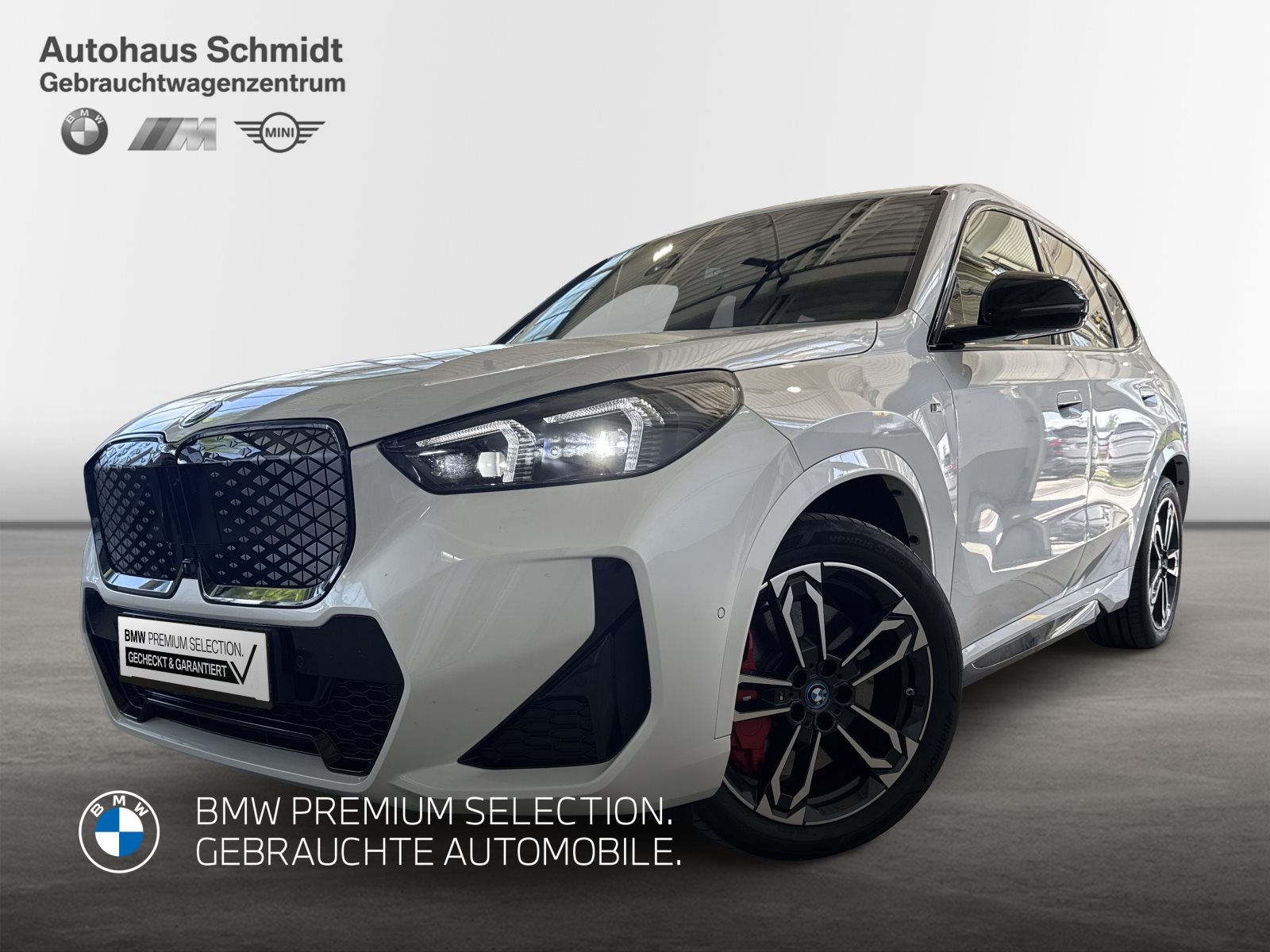 BMW iX1 2024