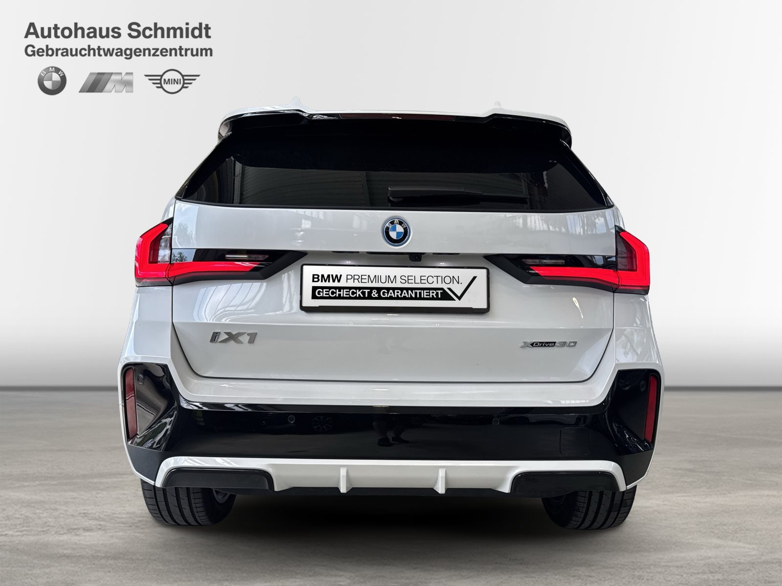 BMW iX1 2024 — imagine 4