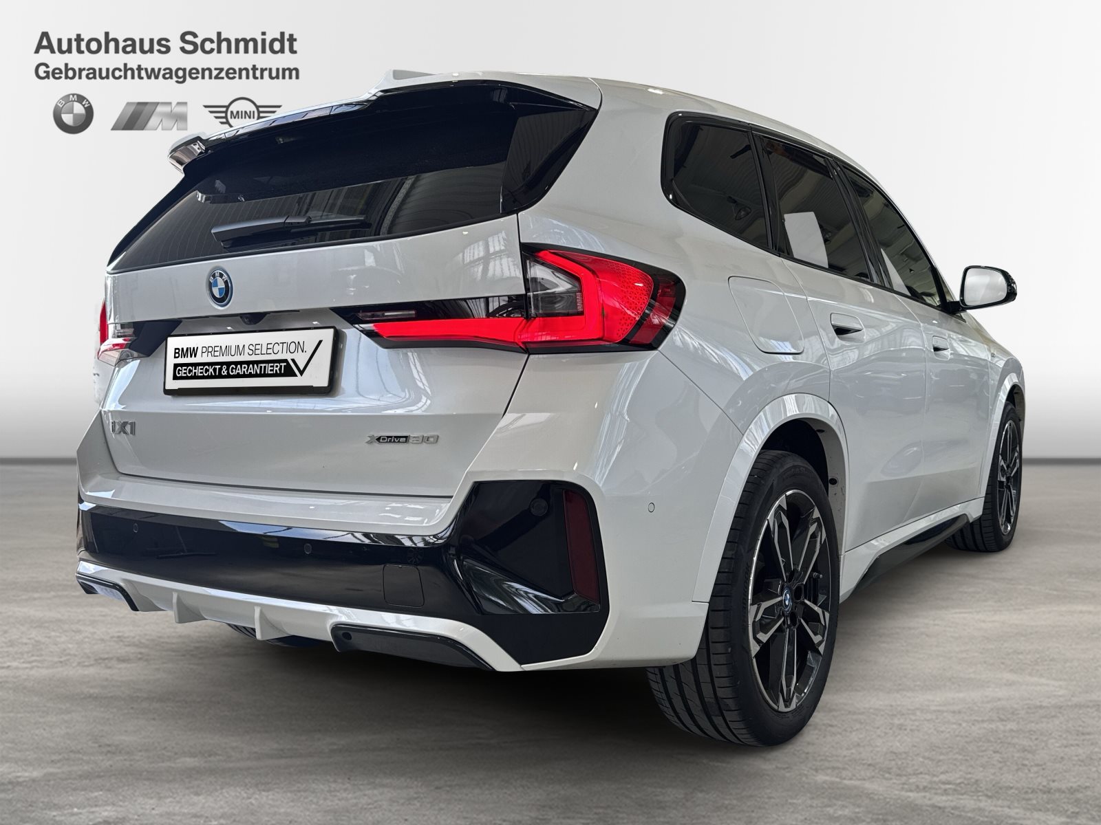 BMW iX1 2024 — imagine 5