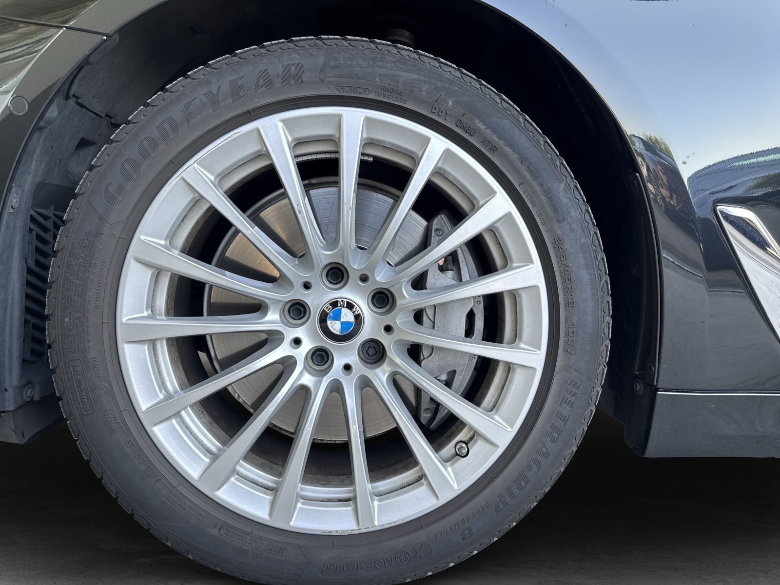BMW Unknown Model 2023 — imagine 17