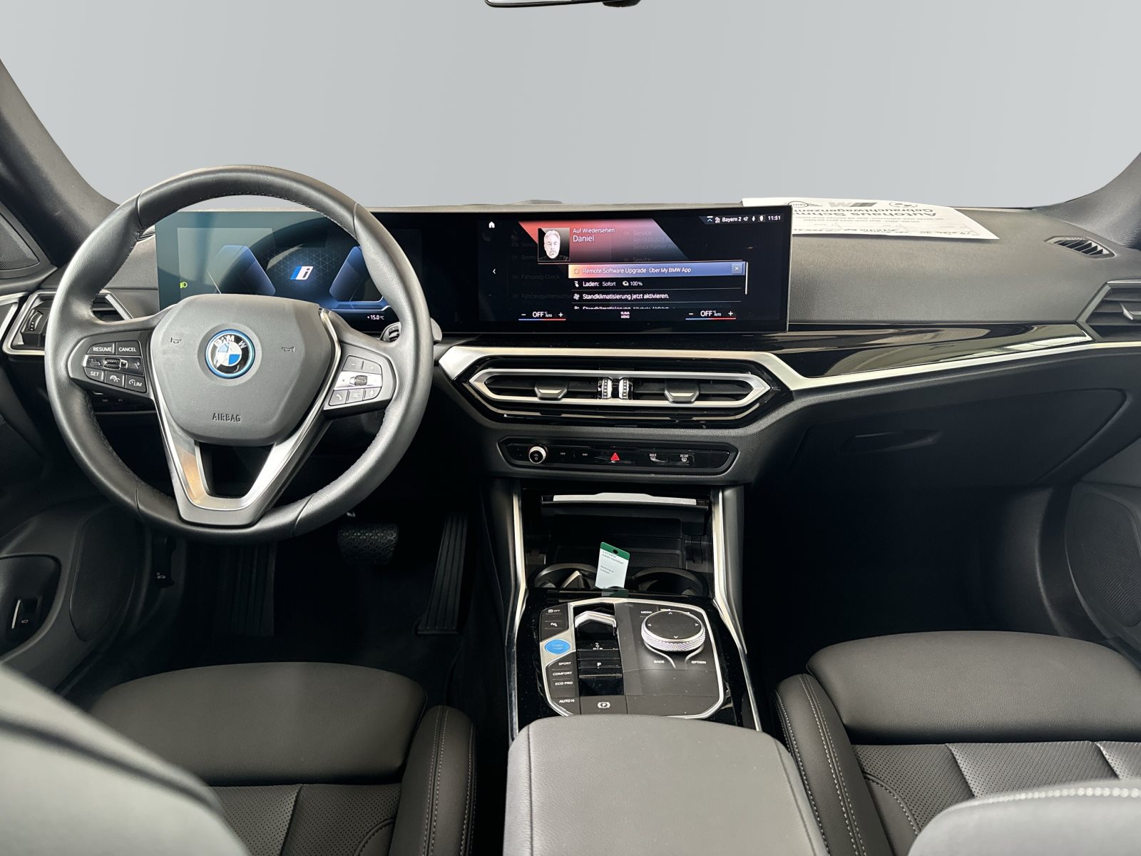 BMW i4 2023 — imagine 12