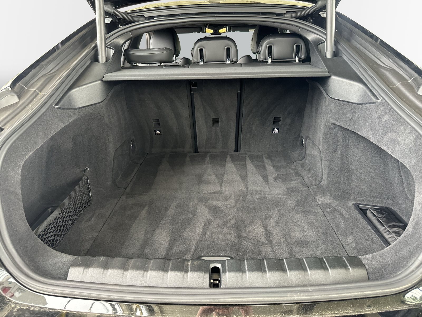 BMW i4 2023 — imagine 16