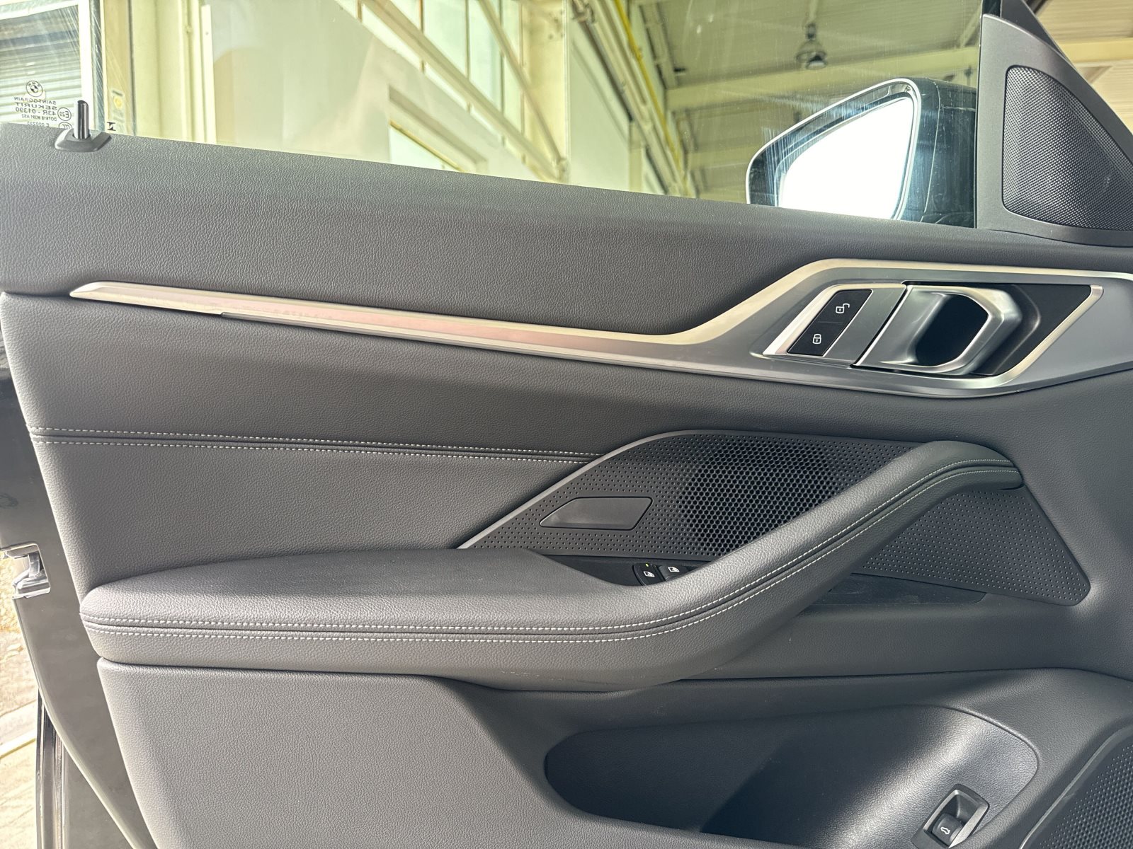 BMW i4 2023 — imagine 18