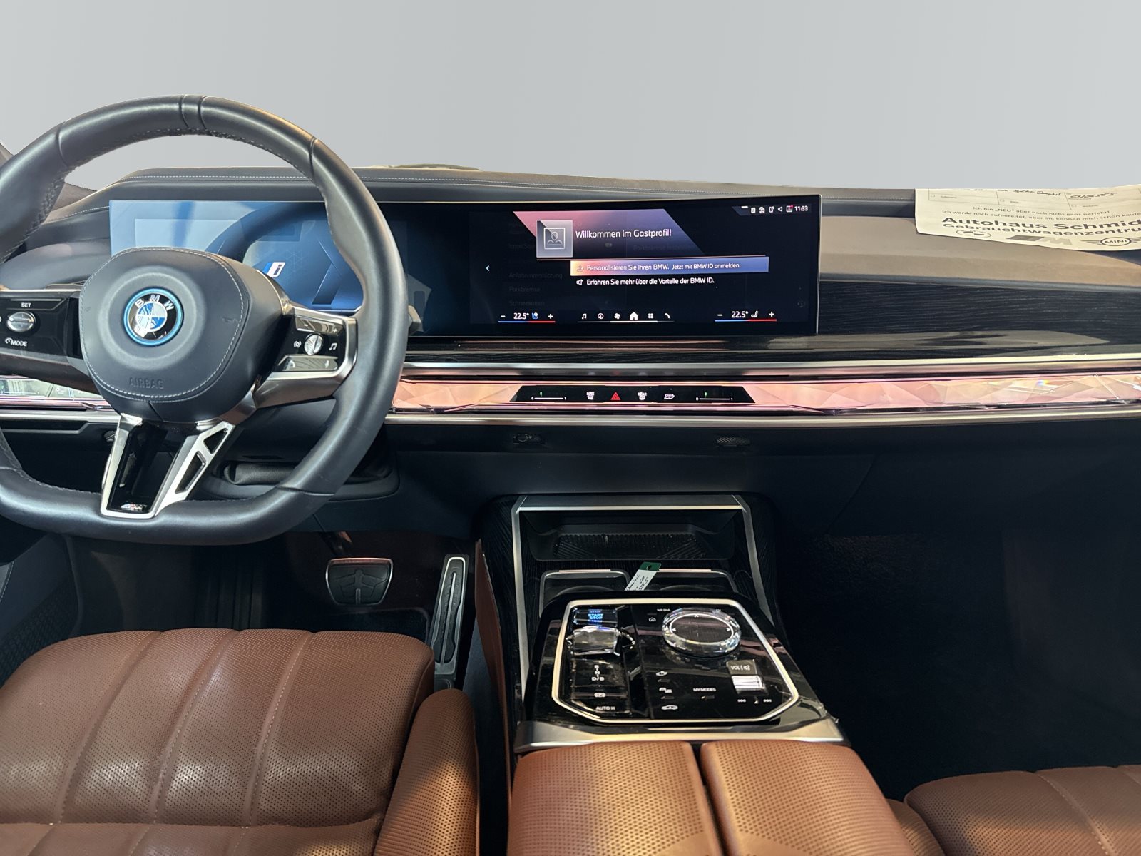 BMW i7 2023 — imagine 13